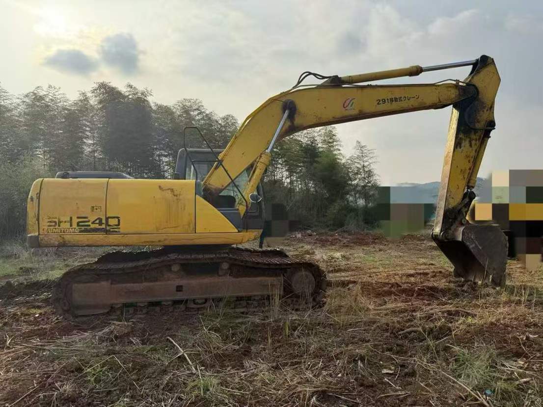 Used Sumitomo SH200A5 Excavator 2016 Model