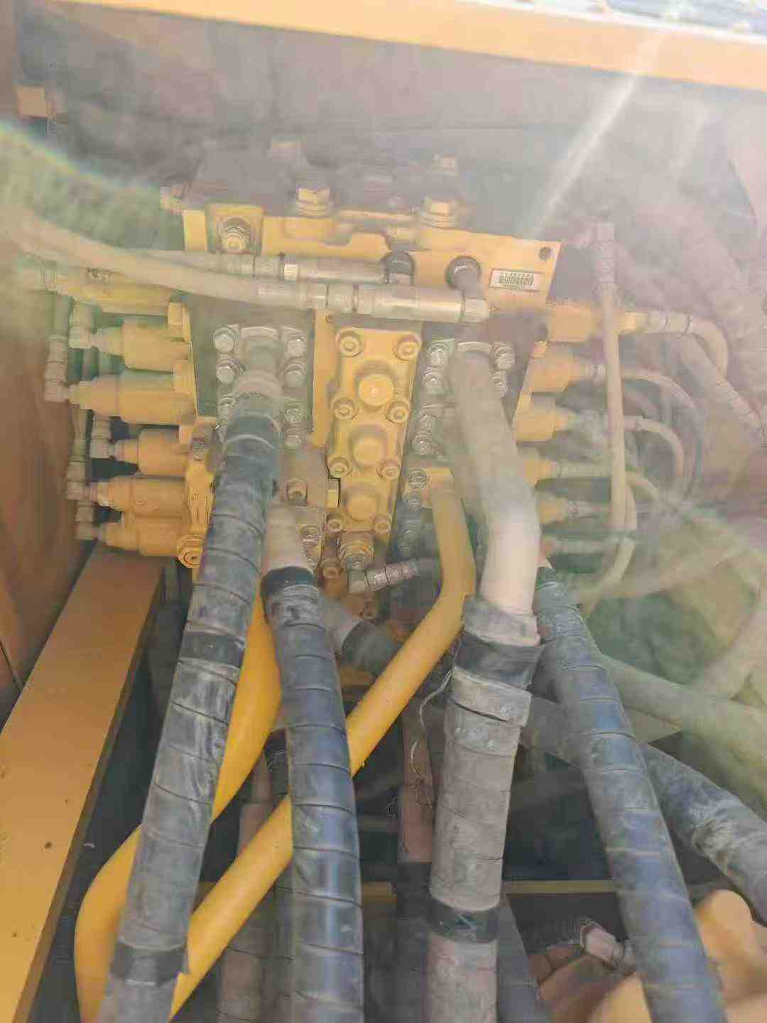 Used Komatsu PC200 Excavator 2019 Model / 3