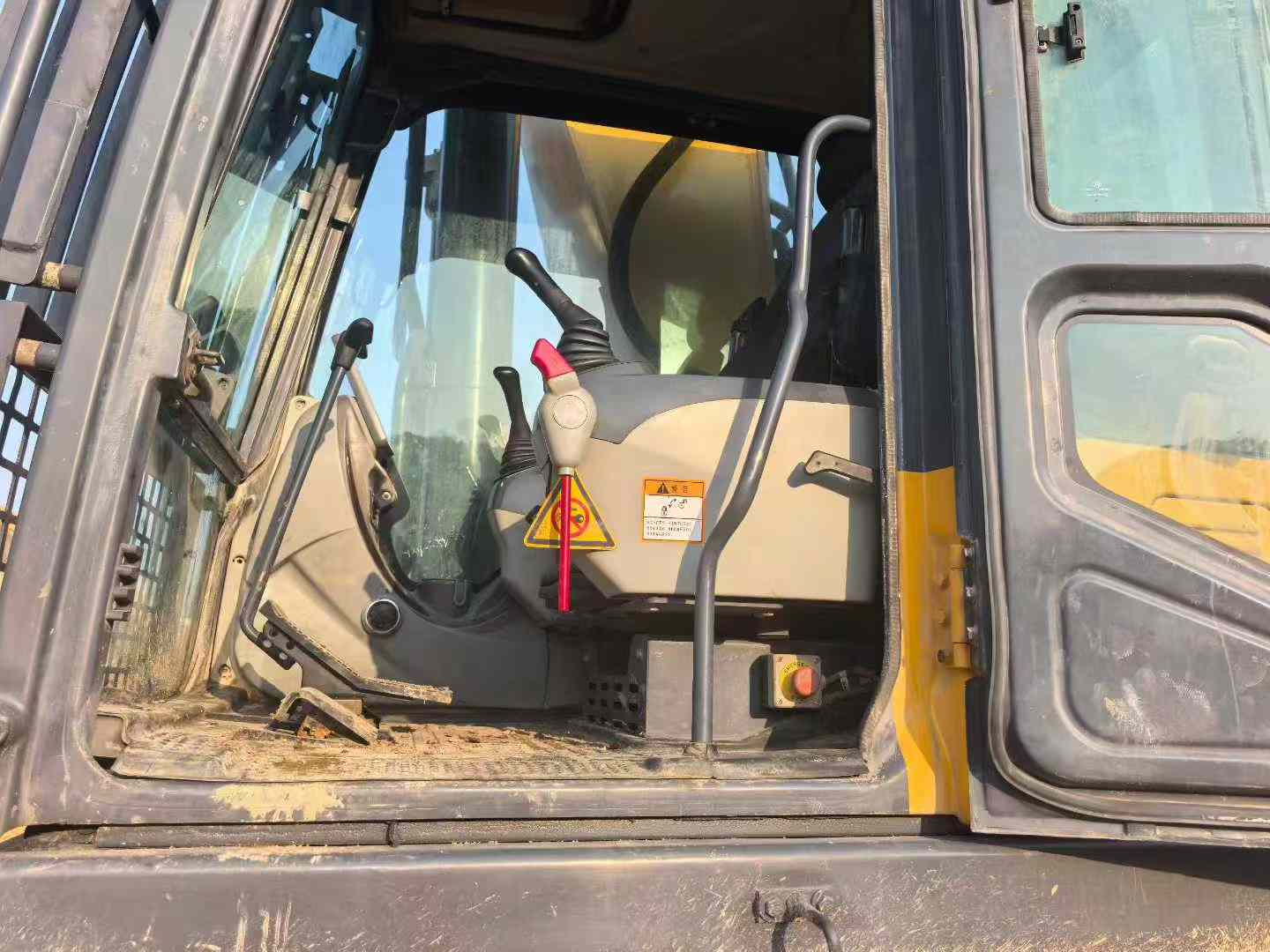 Used XCMG XE550DK Excavator 2022 Model