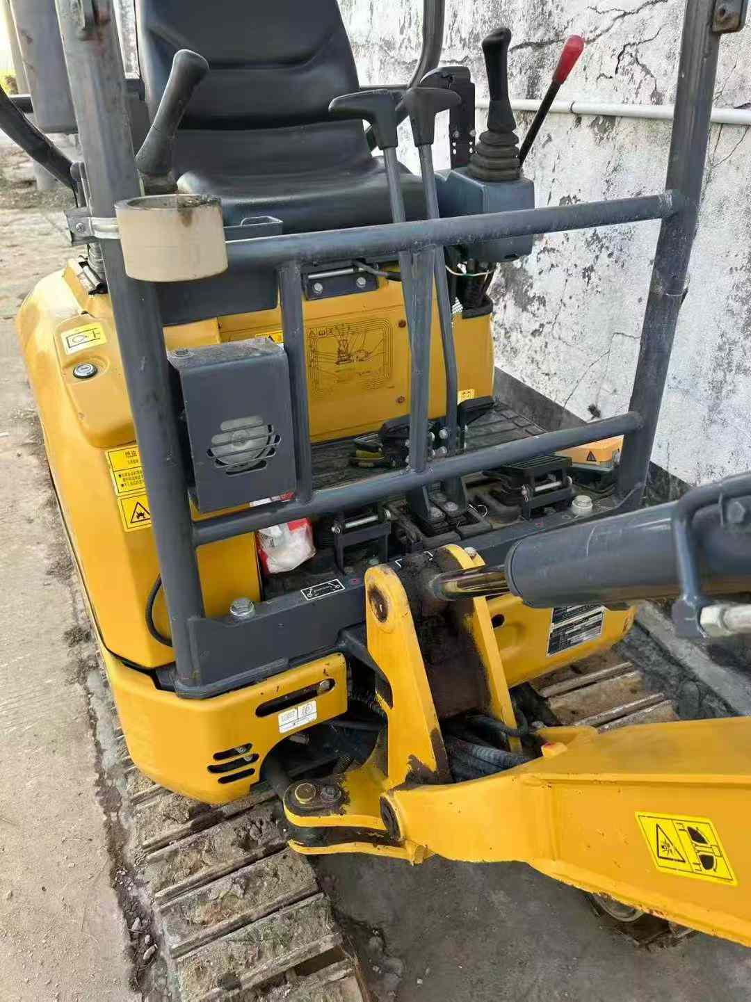 Used XCMG XE15 Excavator 2022 Model / 2