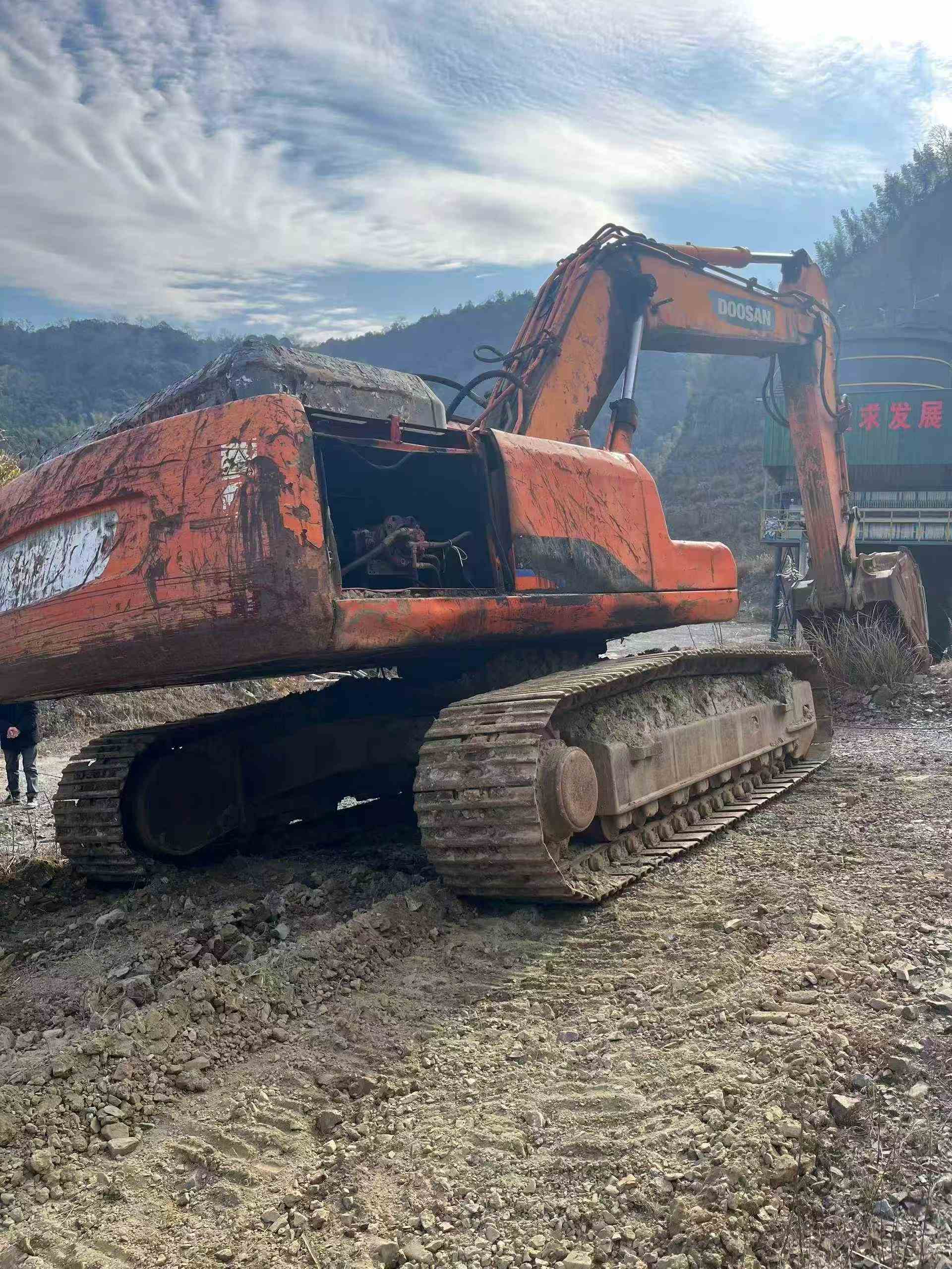 Used Doosan DL300 Excavator 2013 Model / 2