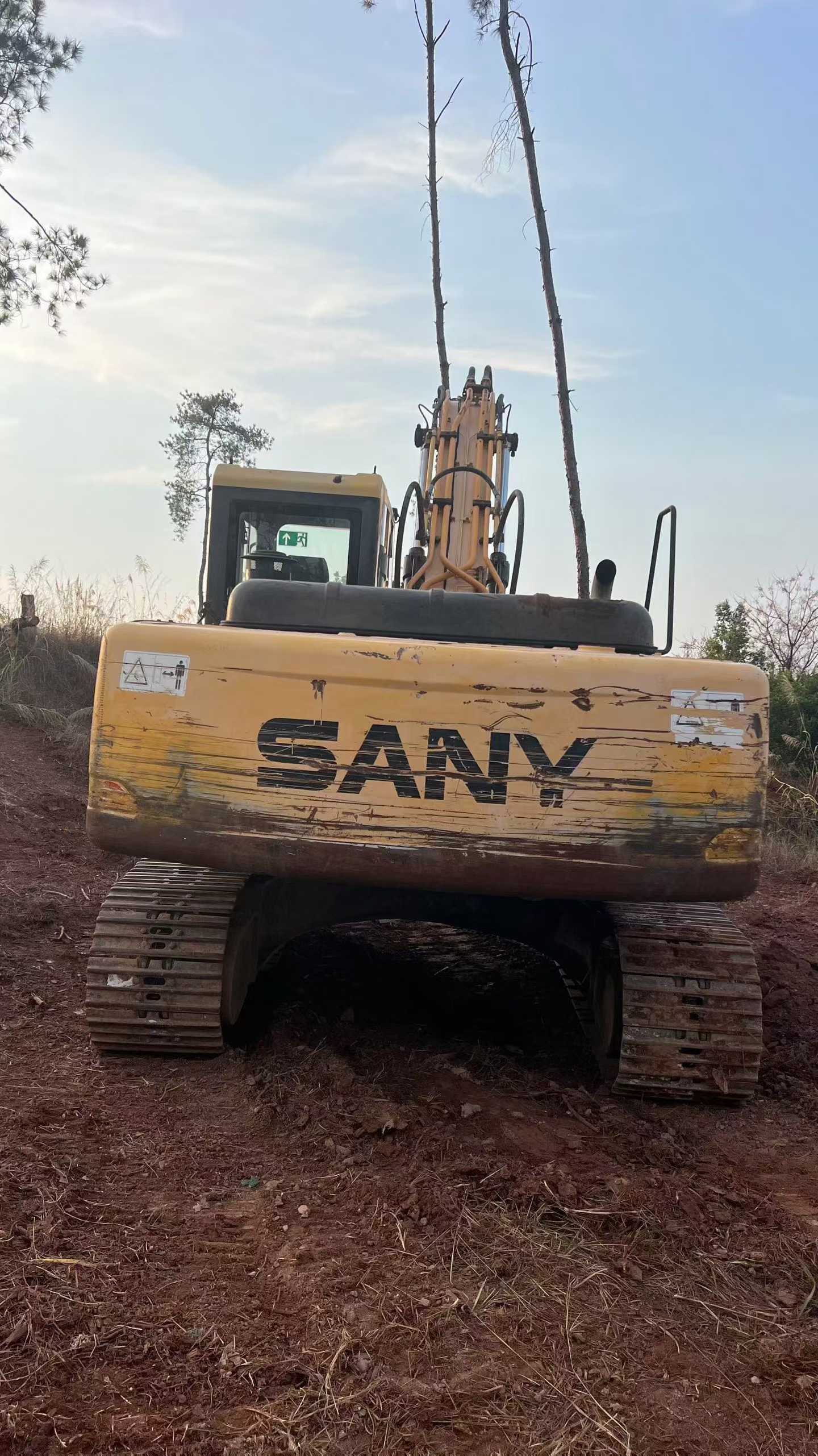 Used Sany SY215W Excavator 2013 Model / 9