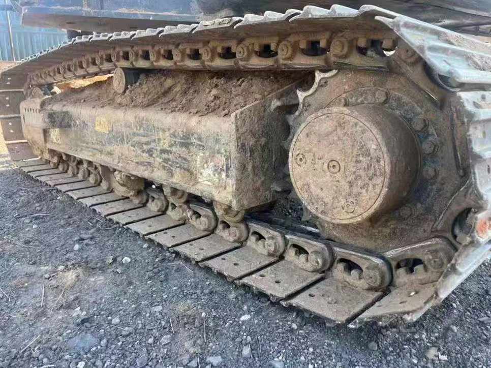 Used Caterpillar CT60 Excavator 2016 Model / 7