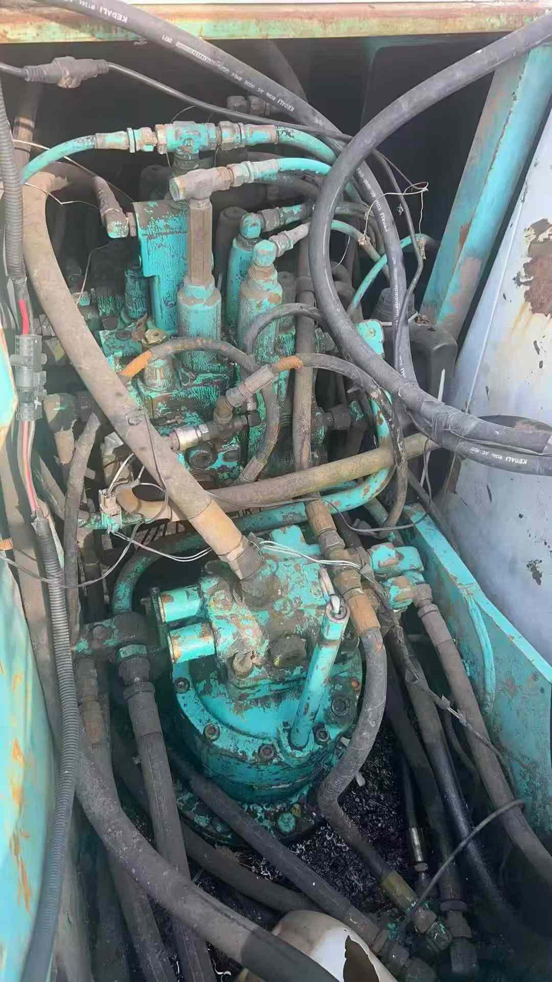 Used Kobelco SK120-5 Excavator 2016 Model / 4