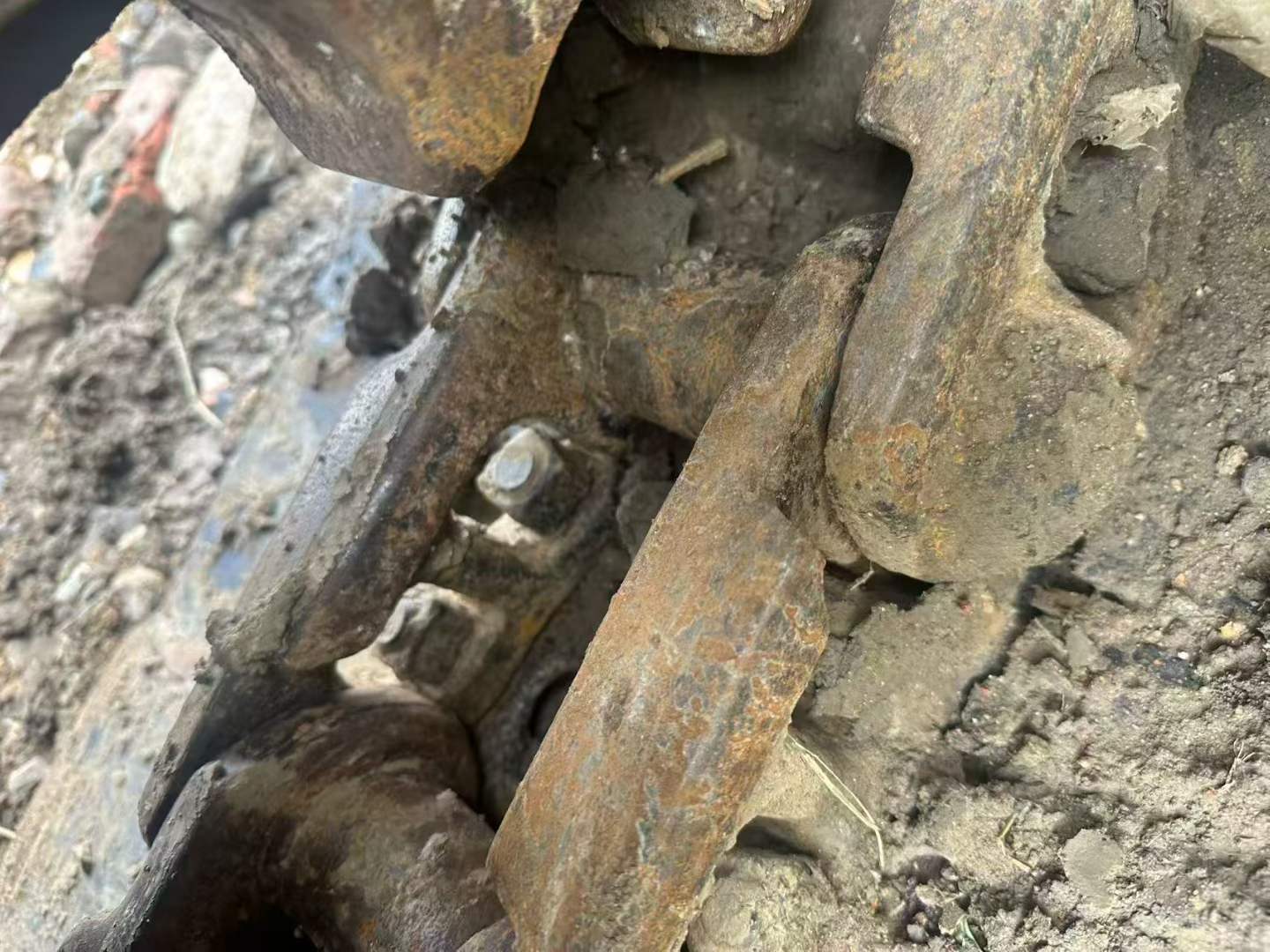 Used Kobelco SK210 Excavator 2011 Model / 7