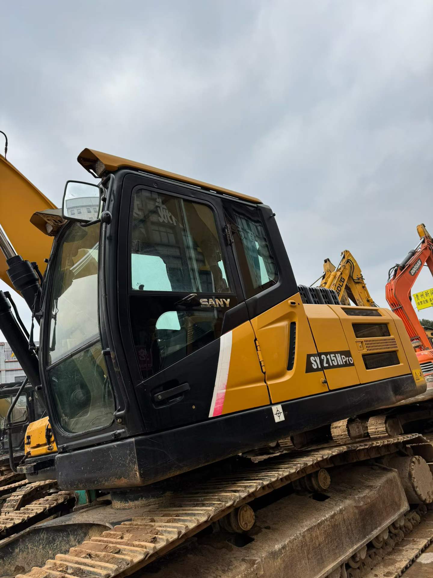 Used Sany SY215W Excavator 2021 Model / 4