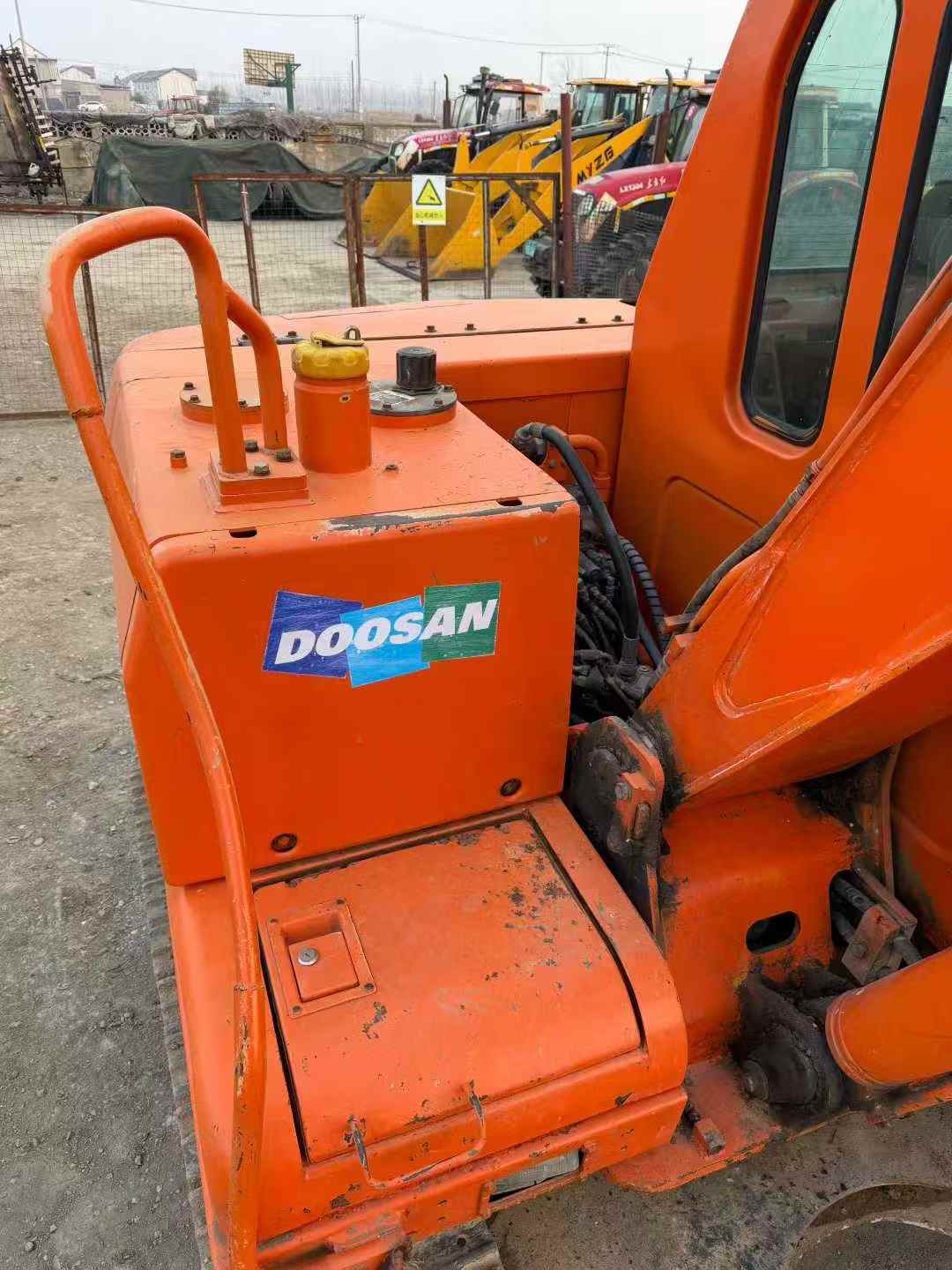 Used Doosan DX80 Excavator 2014 Model / 7