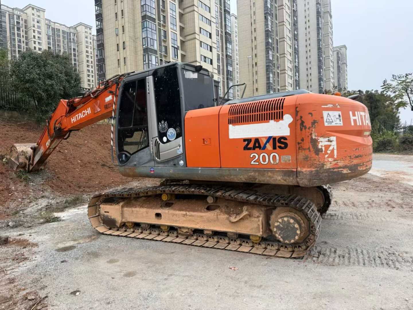 Used Hitachi ZAXIS200 Excavator 2016 Model / 3