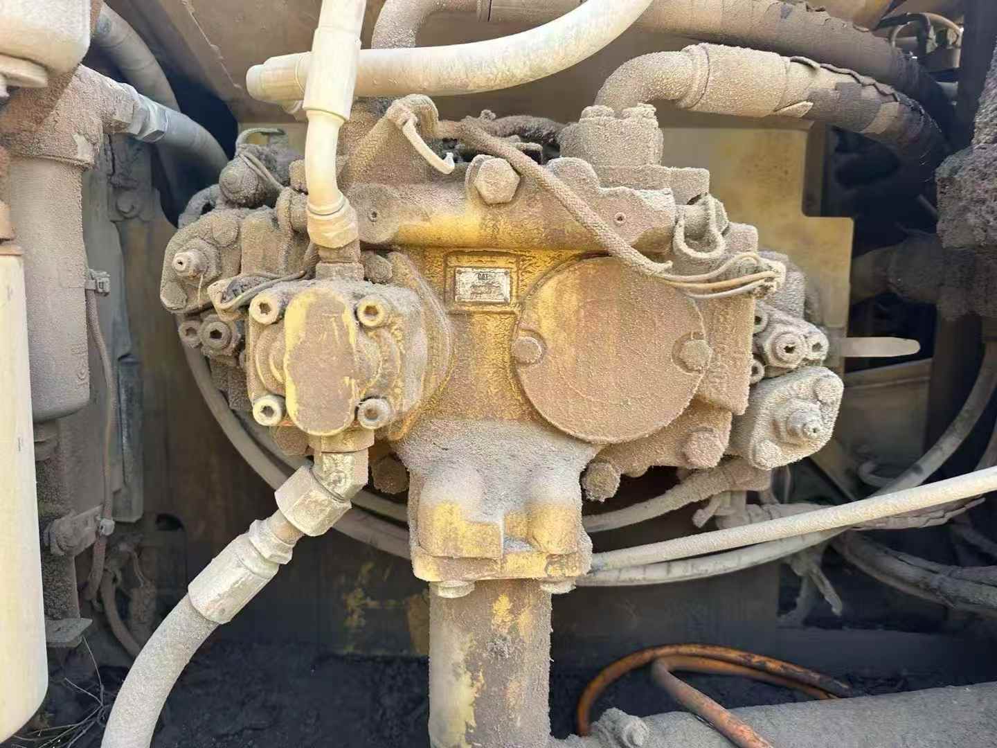 Used Caterpillar 320D Excavator 2014 Model / 5