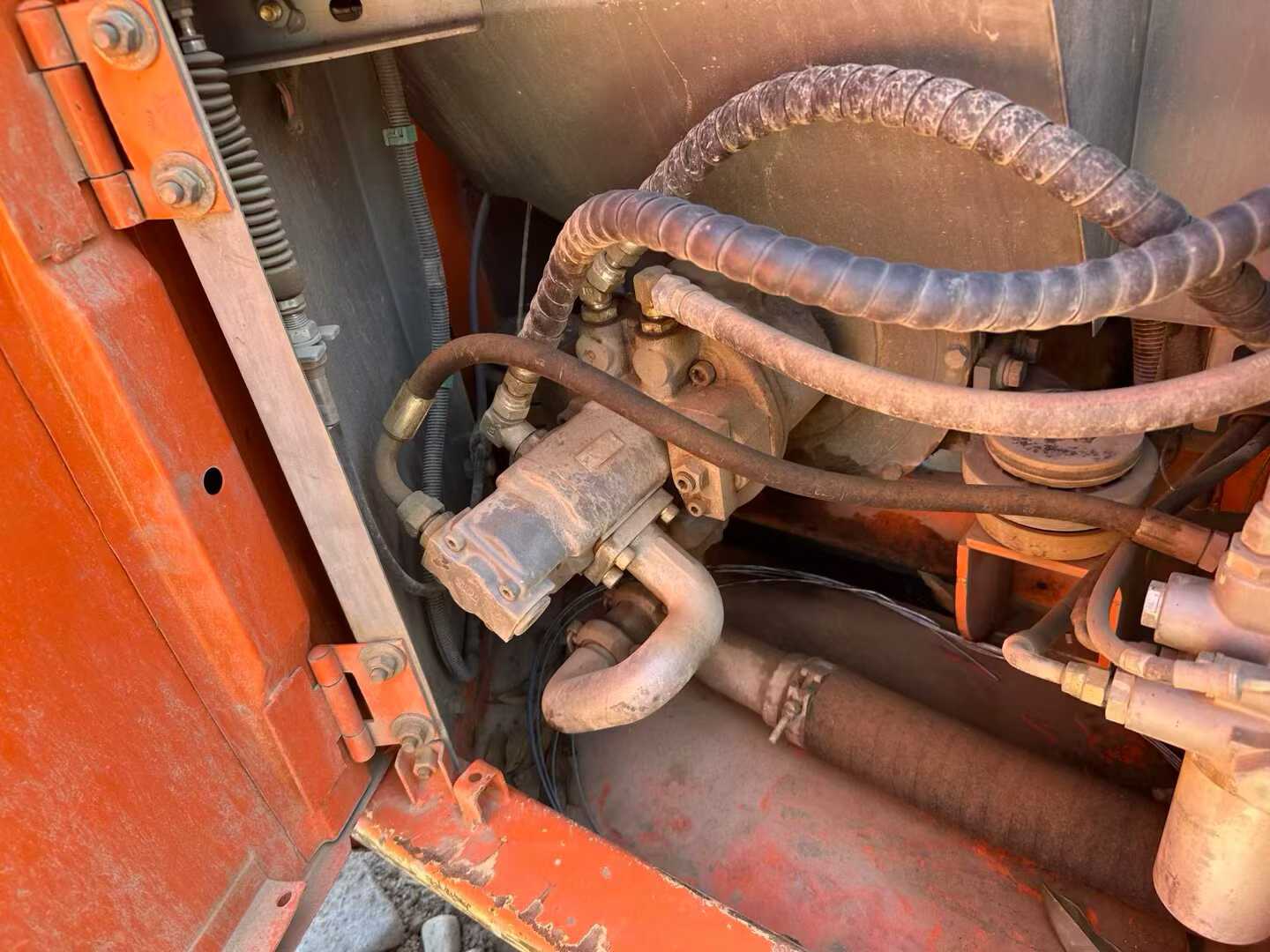 Used Hitachi ZX60 Excavator 2013 Model / 6