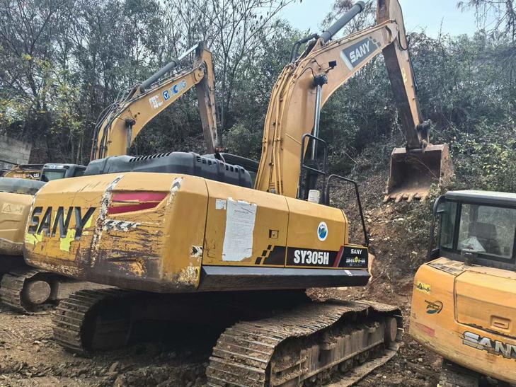 Buy Sany SY245H Used Excavator / 1