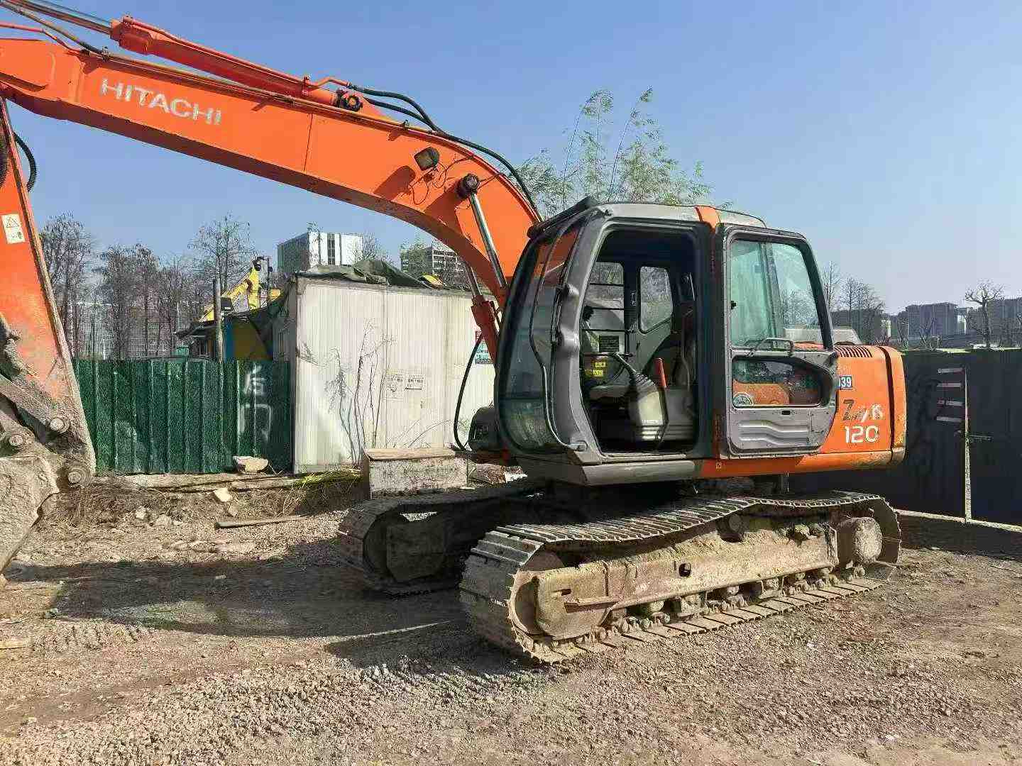 Used Hitachi ZX120 Excavator 2010 Model / 6