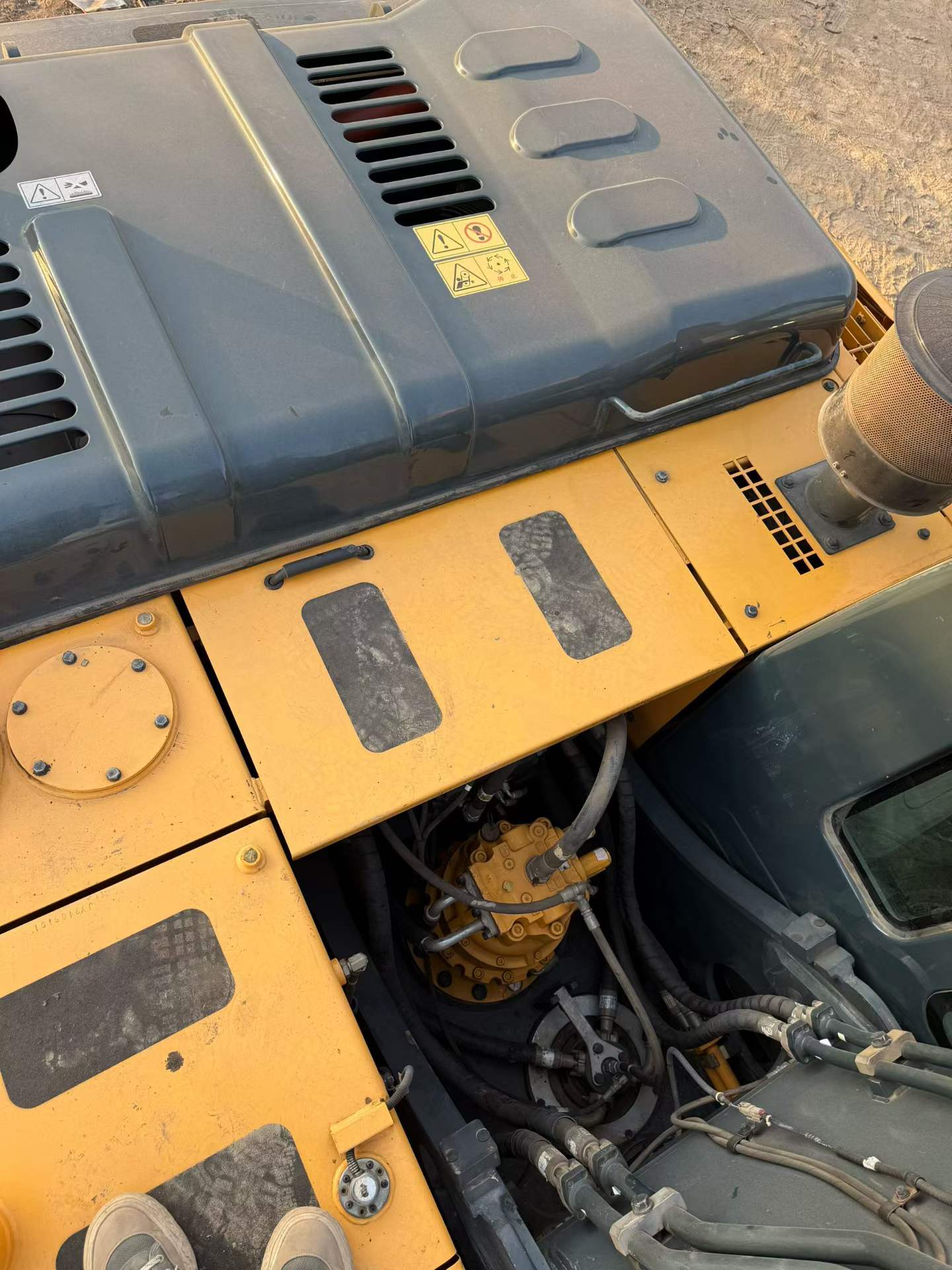 Used Hyundai R215VS Excavator 2021 Model / 2