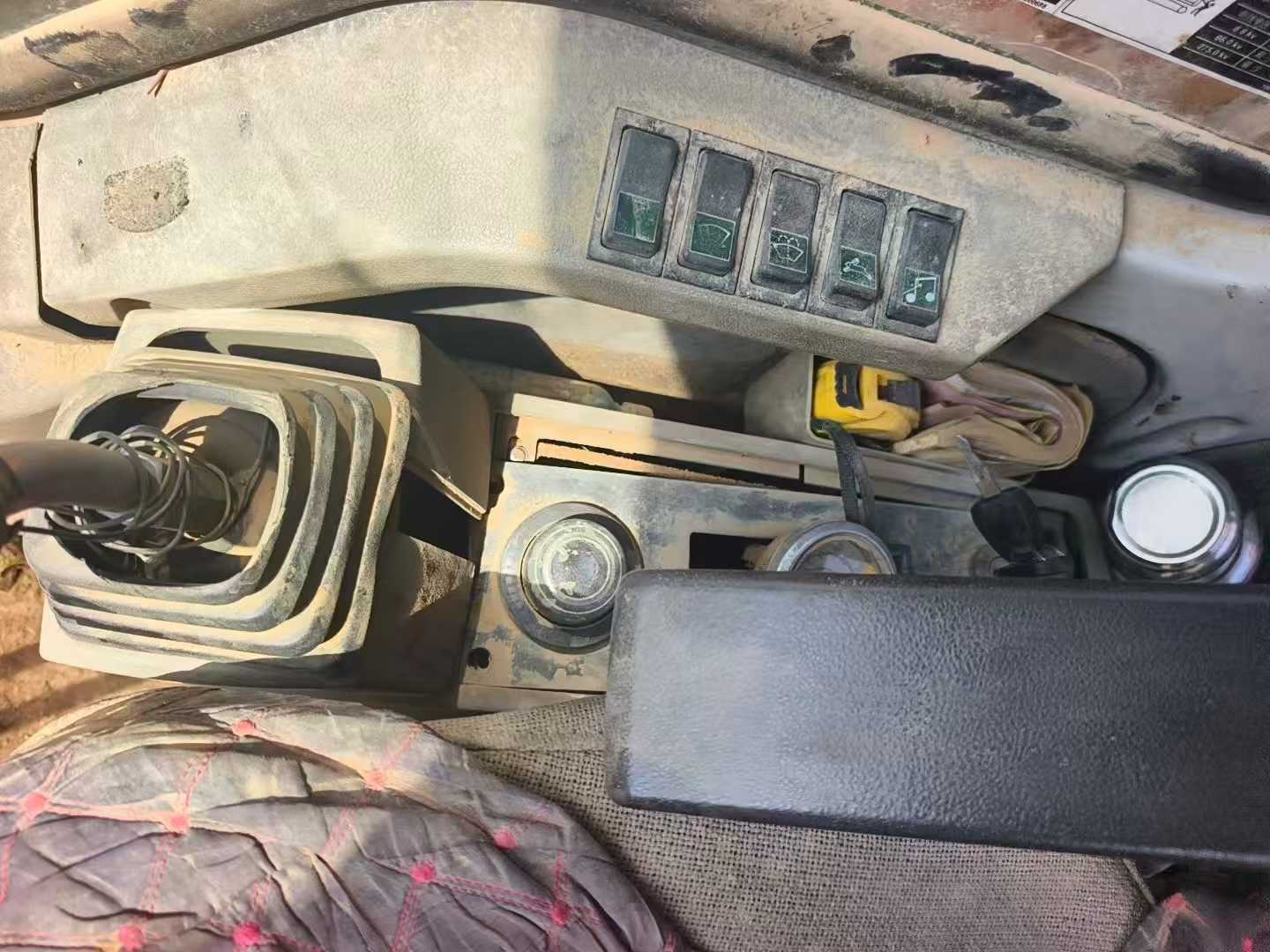 Used Doosan DH220 Excavator 2016 Model / 7