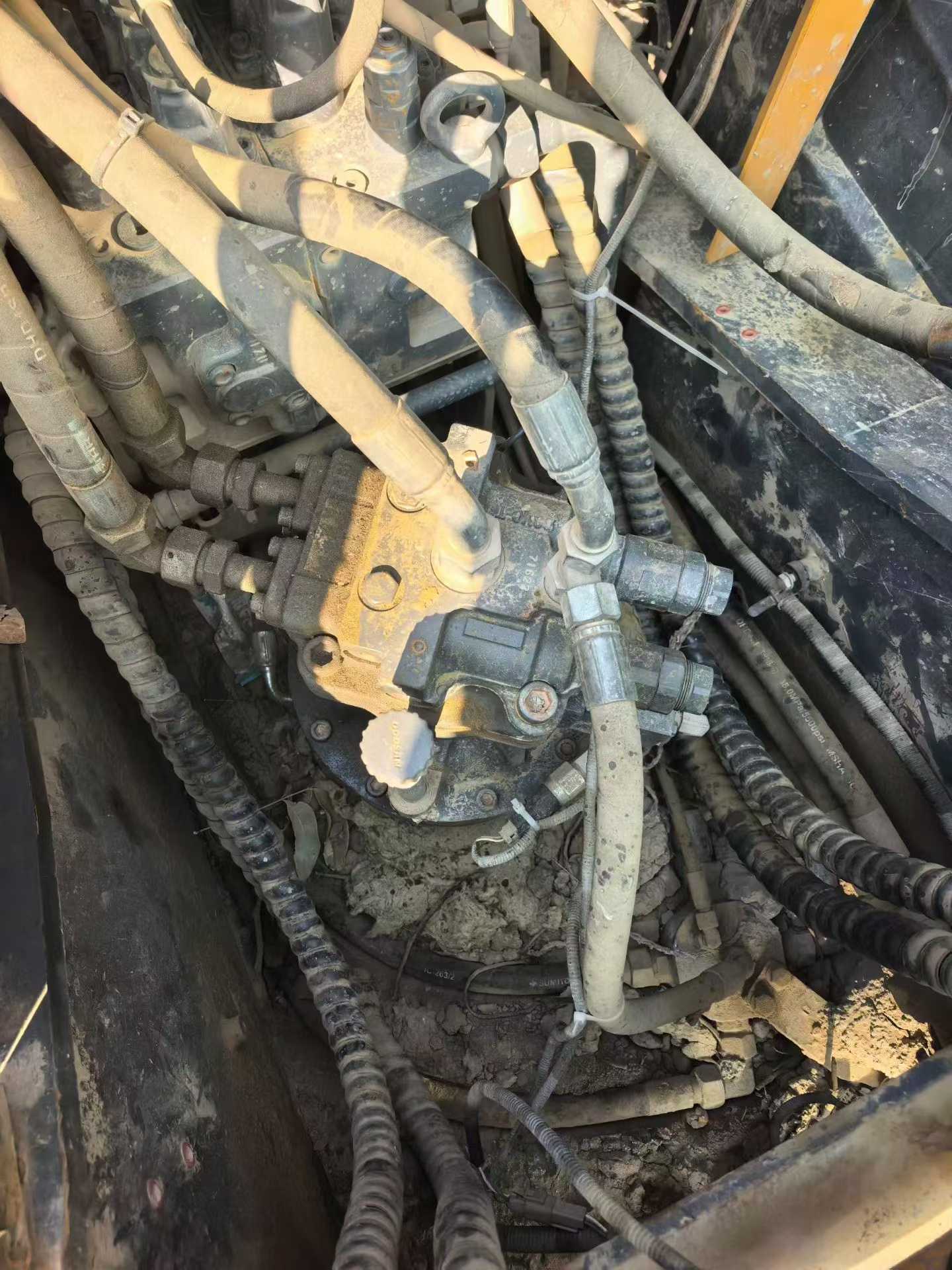 Used XCMG XE15 Excavator 2019 Model / 8