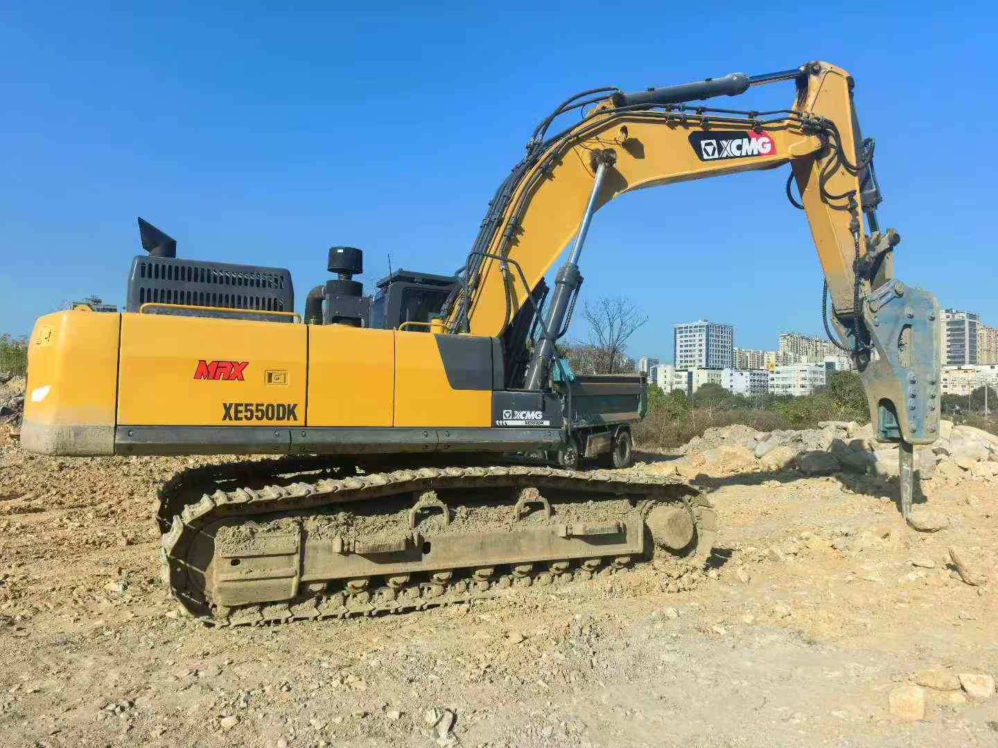 Used XCMG XE550DK Excavator 2022 Model / 8