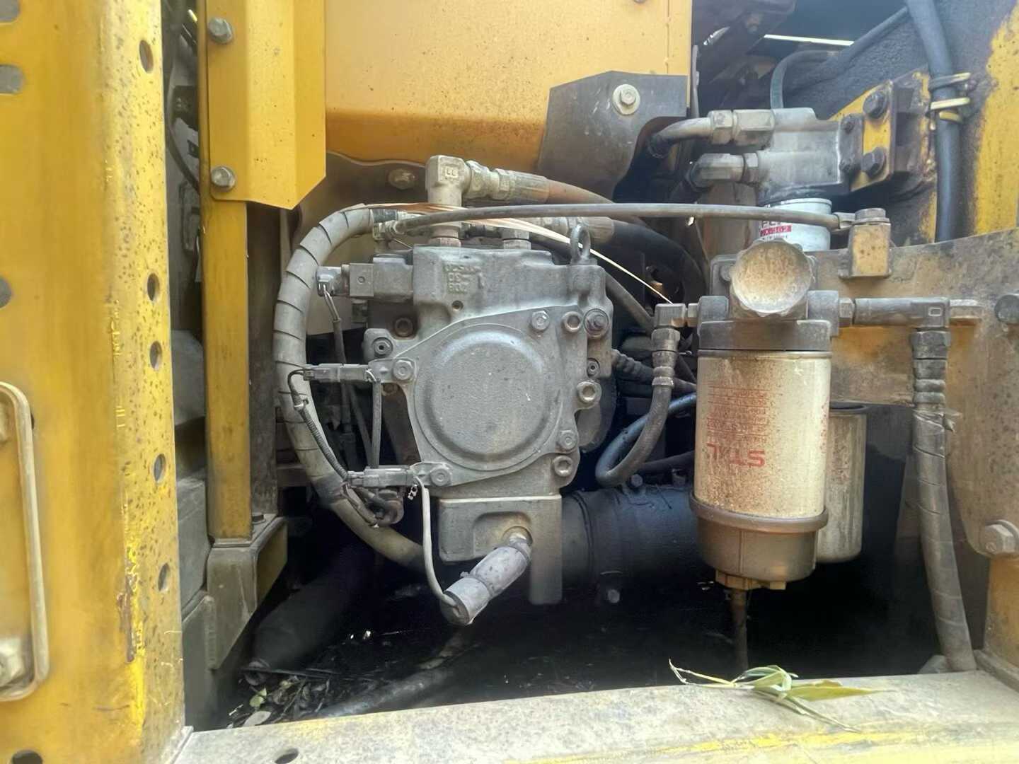 Used Komatsu PC120-8 Excavator 2016 Model / 6