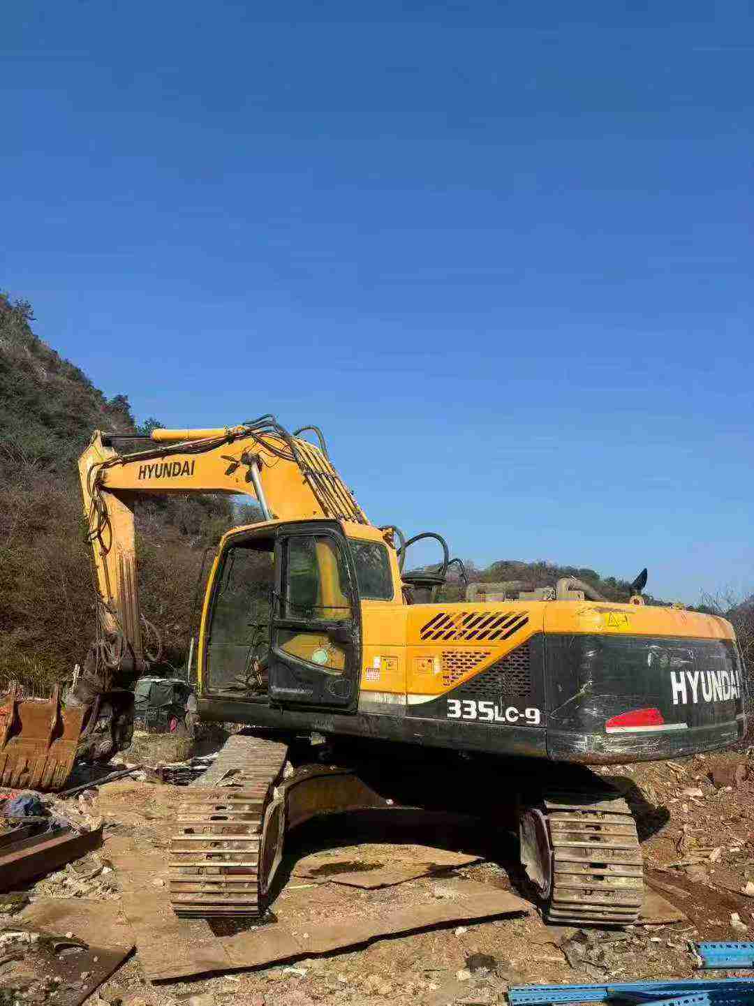 Used Hyundai R305LC-9T Excavator 2016 Model