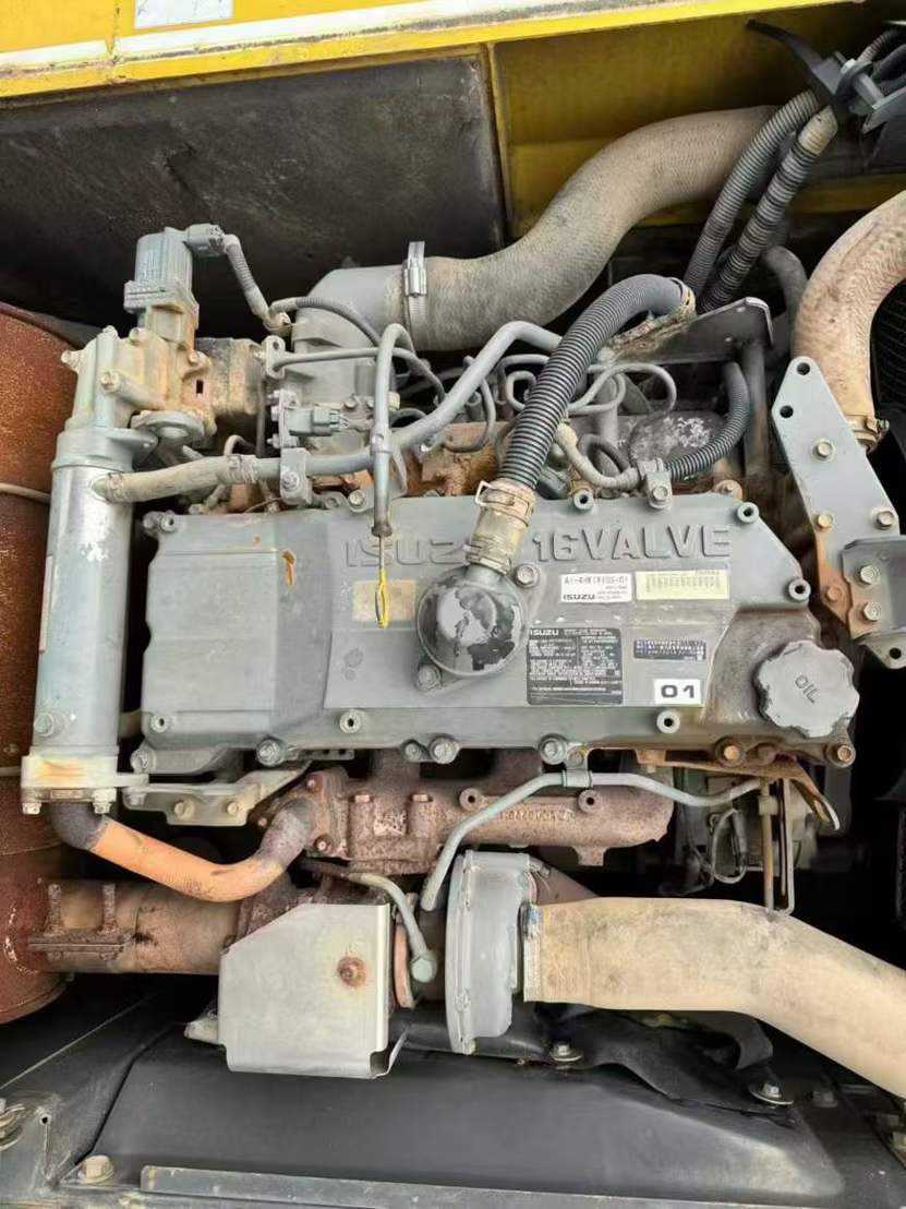 Used Sumitomo SH200A5 Excavator 2016 Model / 8