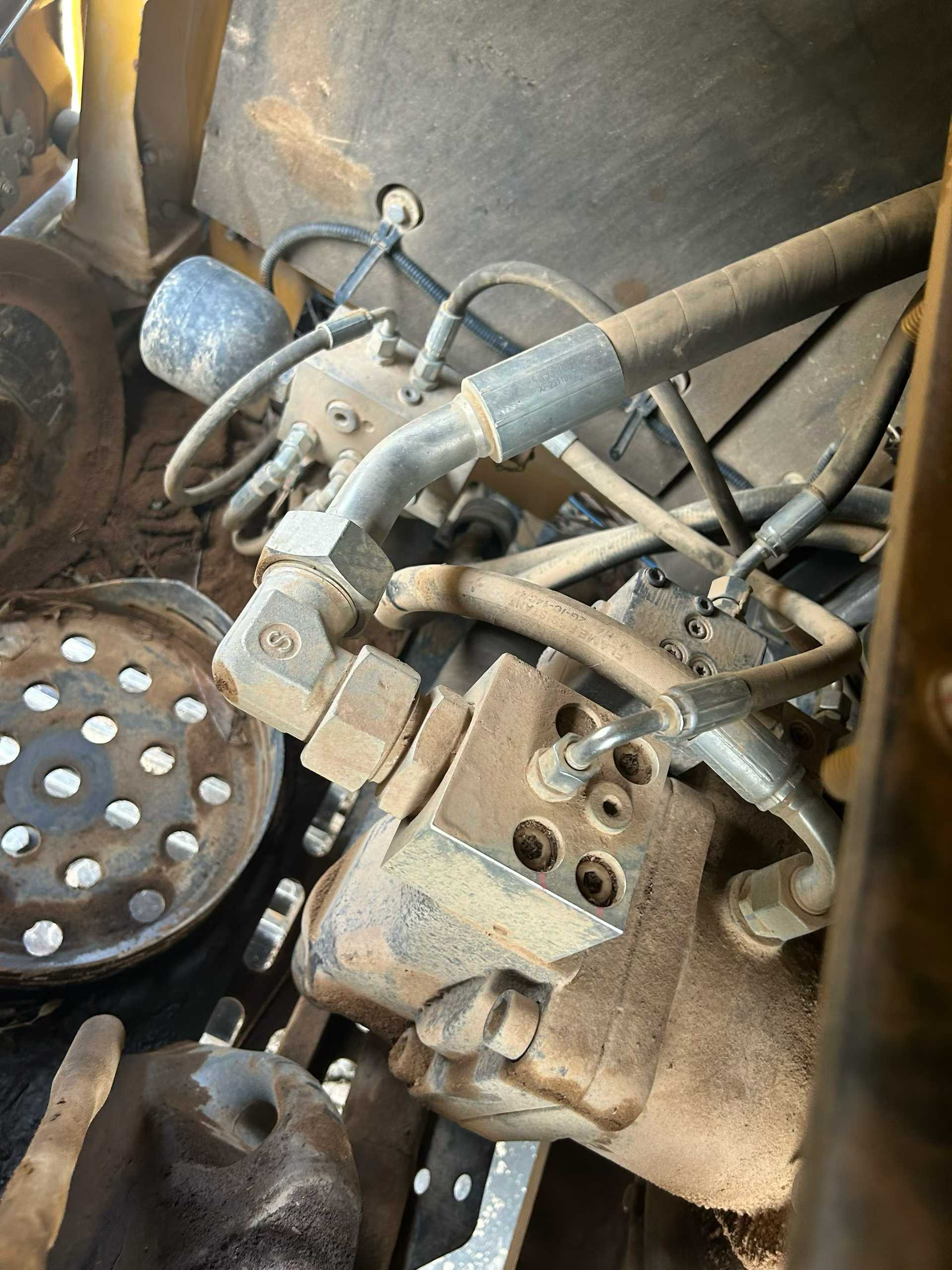 Used XCMG XE75WD Excavator 2024 Model / 9