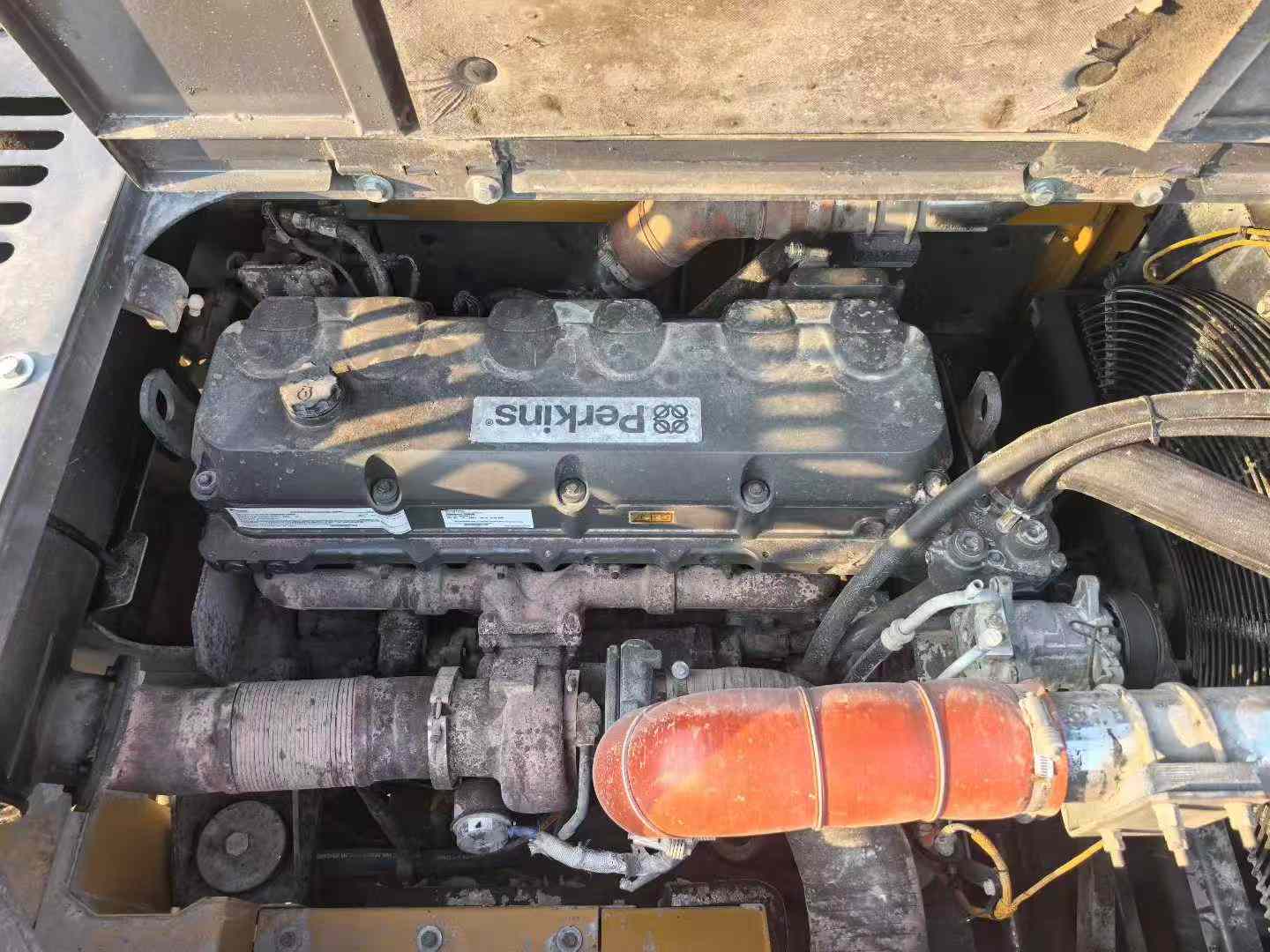 Used XCMG XE550DK Excavator 2022 Model / 3