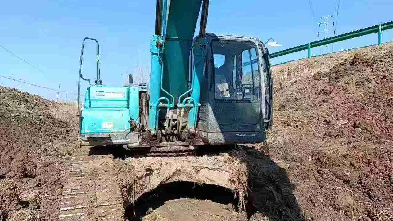 Used Kobelco SK60 Excavator 2013 Model / 2