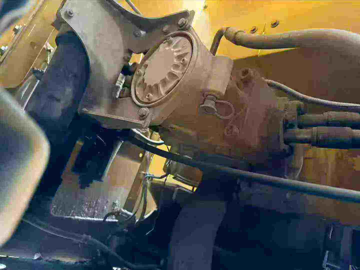 Used Caterpillar 330L Excavator 2019 Model / 7