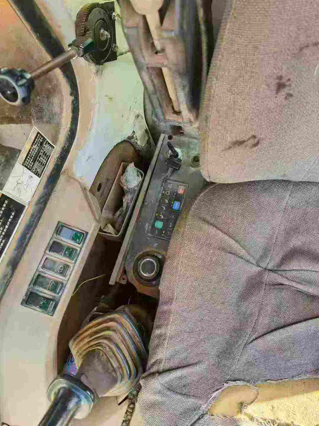 Used Doosan S225 Excavator 2010 Model / 7