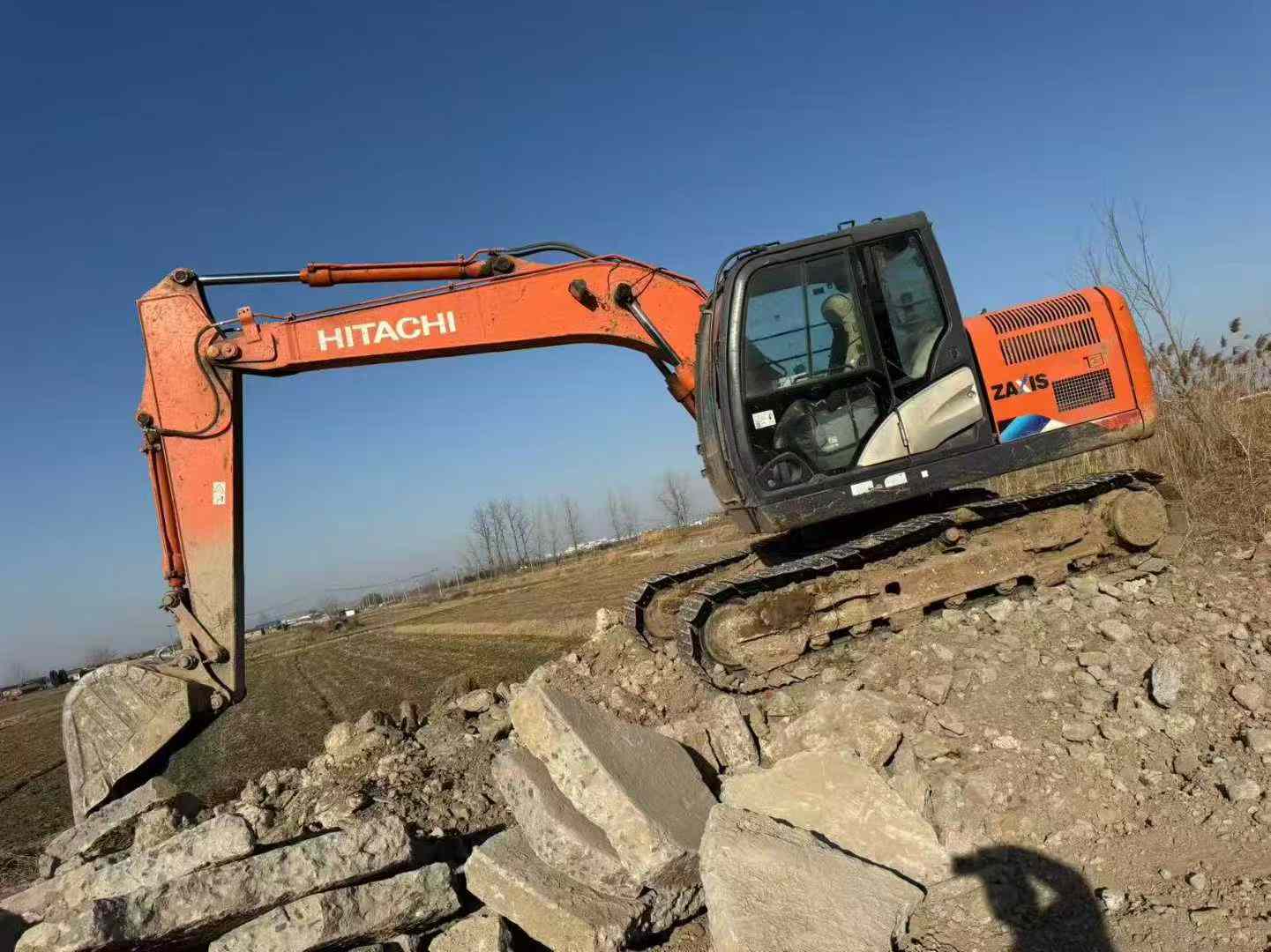 Used Hitachi ZX15 Excavator 2016 Model / 6