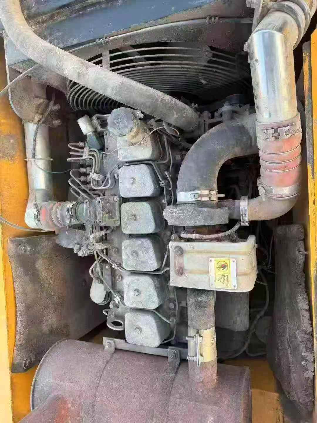 Used Hyundai R225-7 Excavator 2012 Model / 3