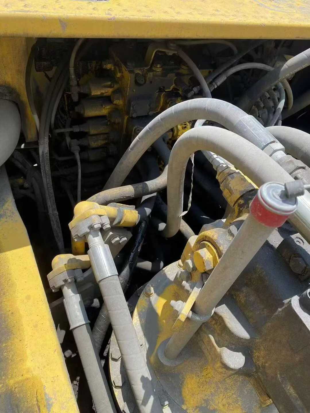 Used Komatsu WA500-3 Excavator 2021 Model / 4