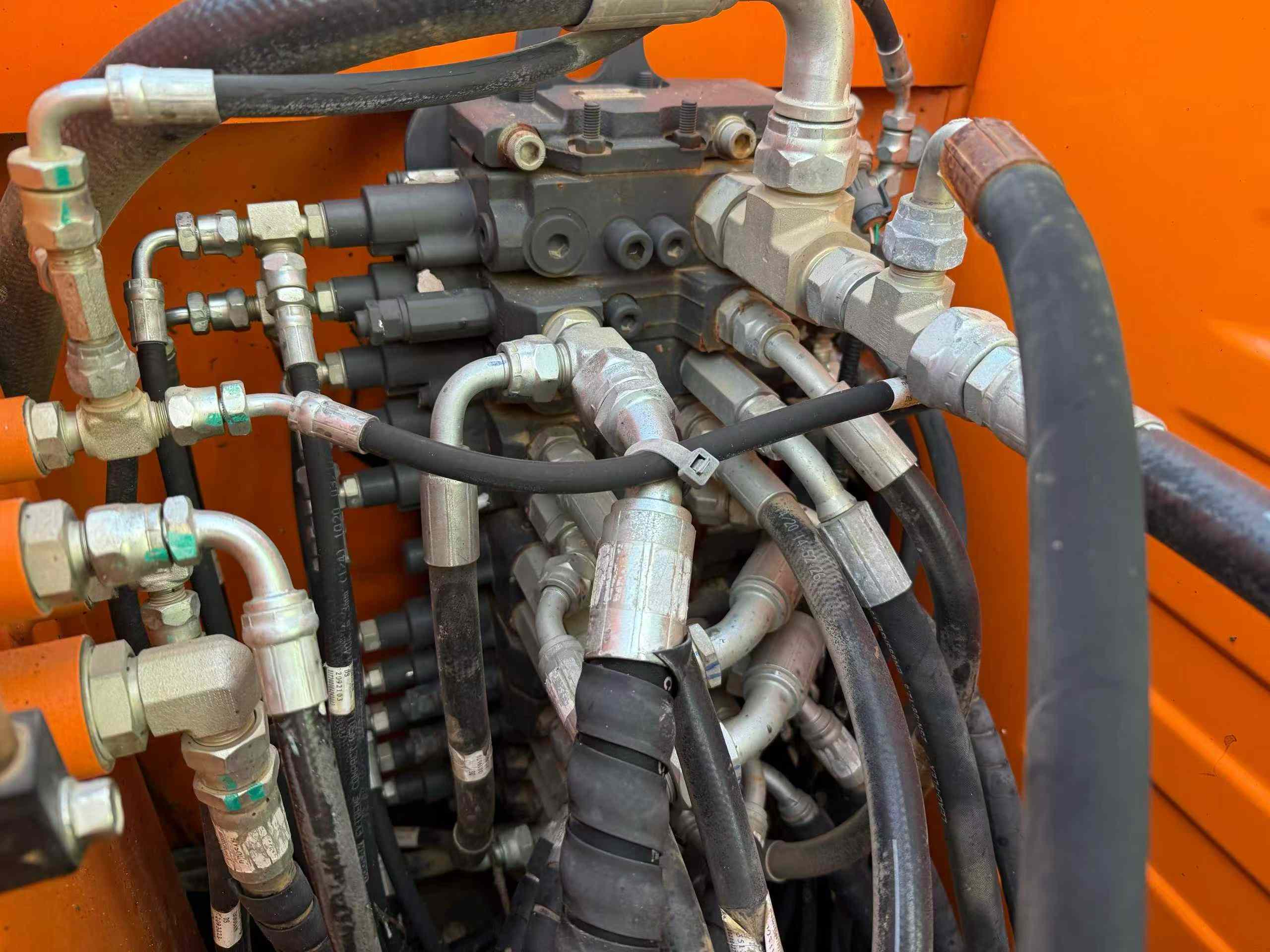 Used Doosan DX75 Excavator 2020 Model / 6