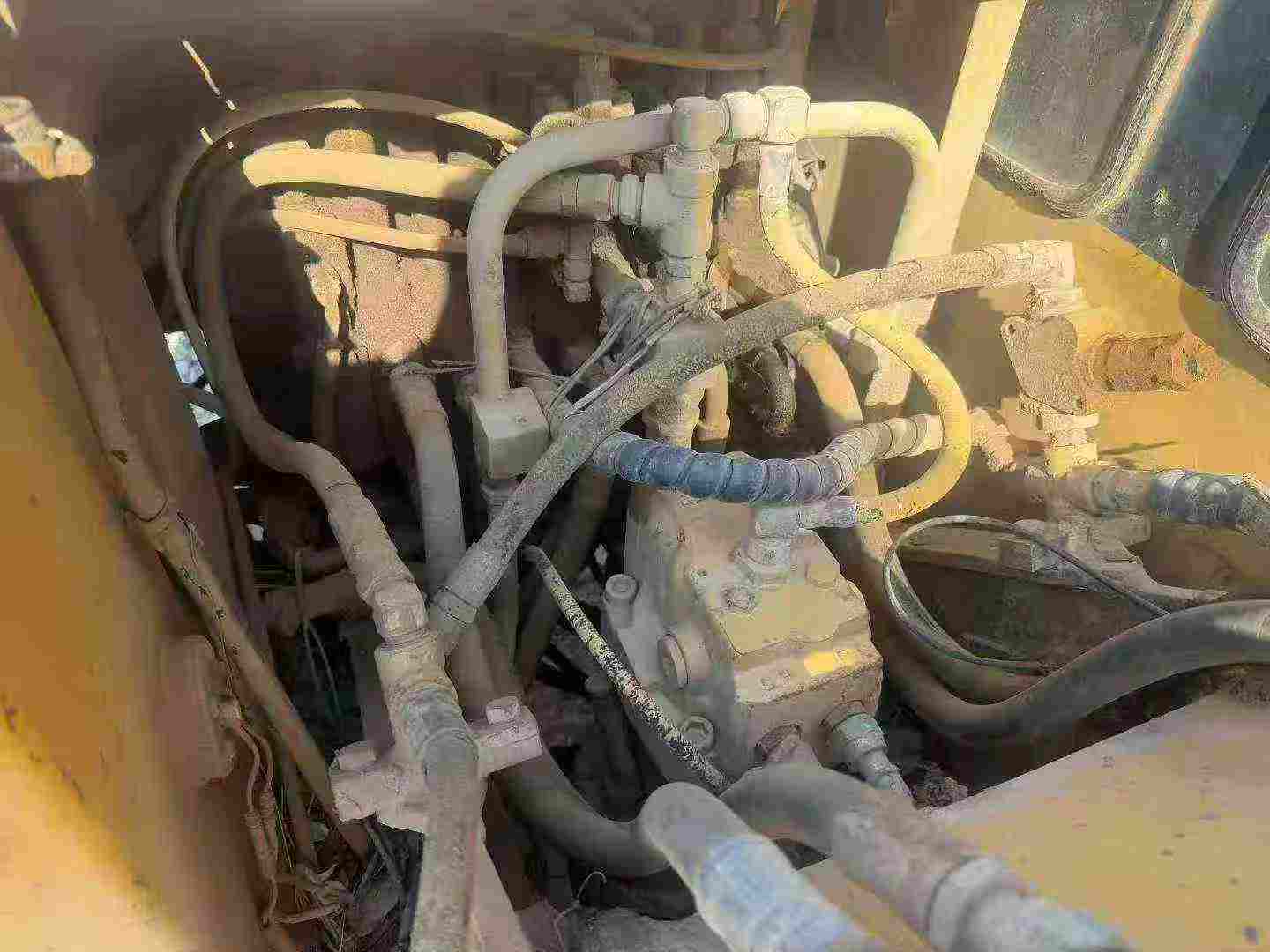 Used Caterpillar E70B Excavator 2016 Model / 4