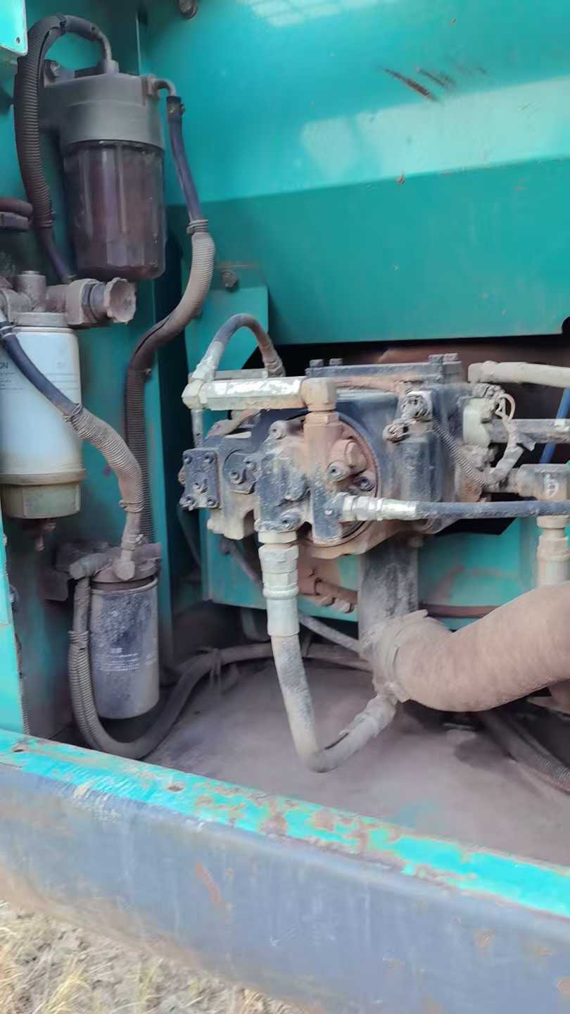 Used Kobelco SK130 Excavator 2012 Model / 4