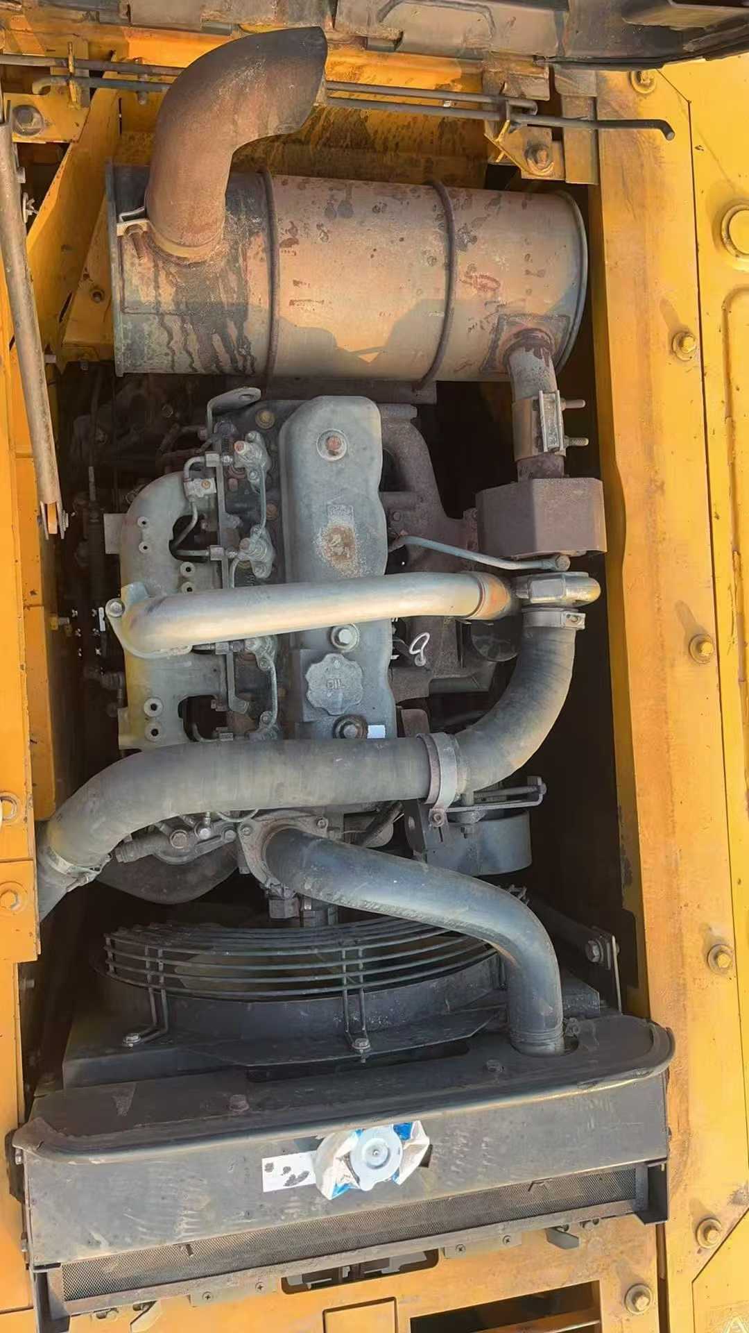 Used Sany SY135 Excavator 2016 Model / 4