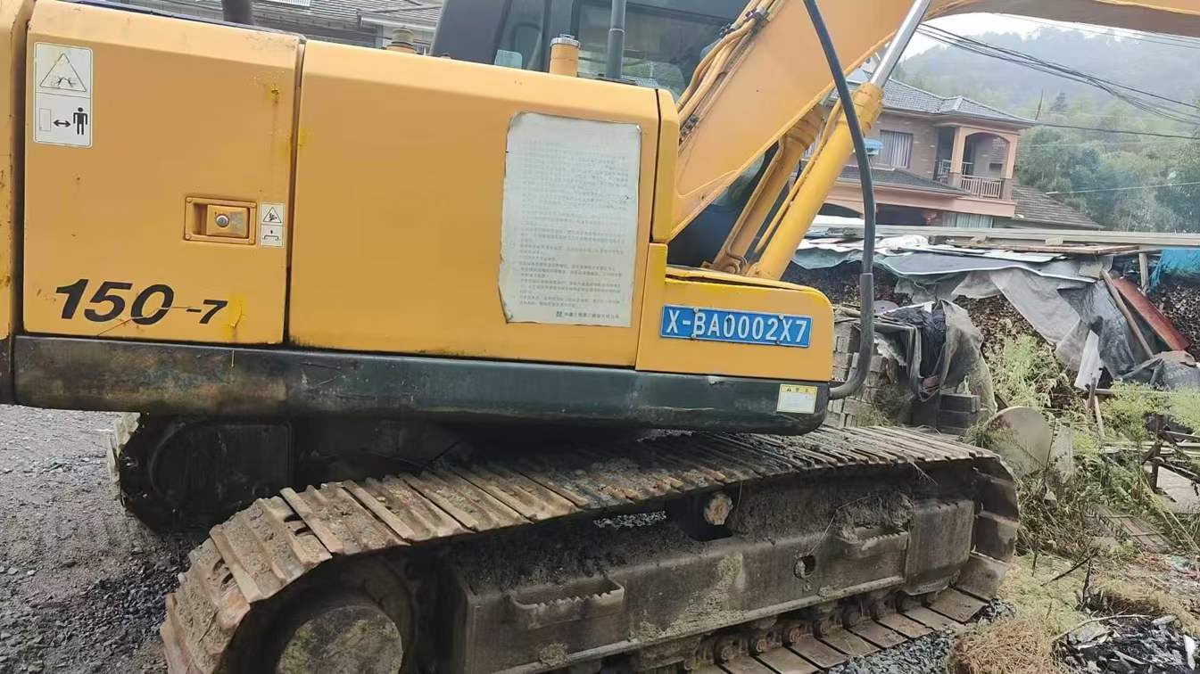 Used Hyundai R110-7 Excavator 2014 Model / 4