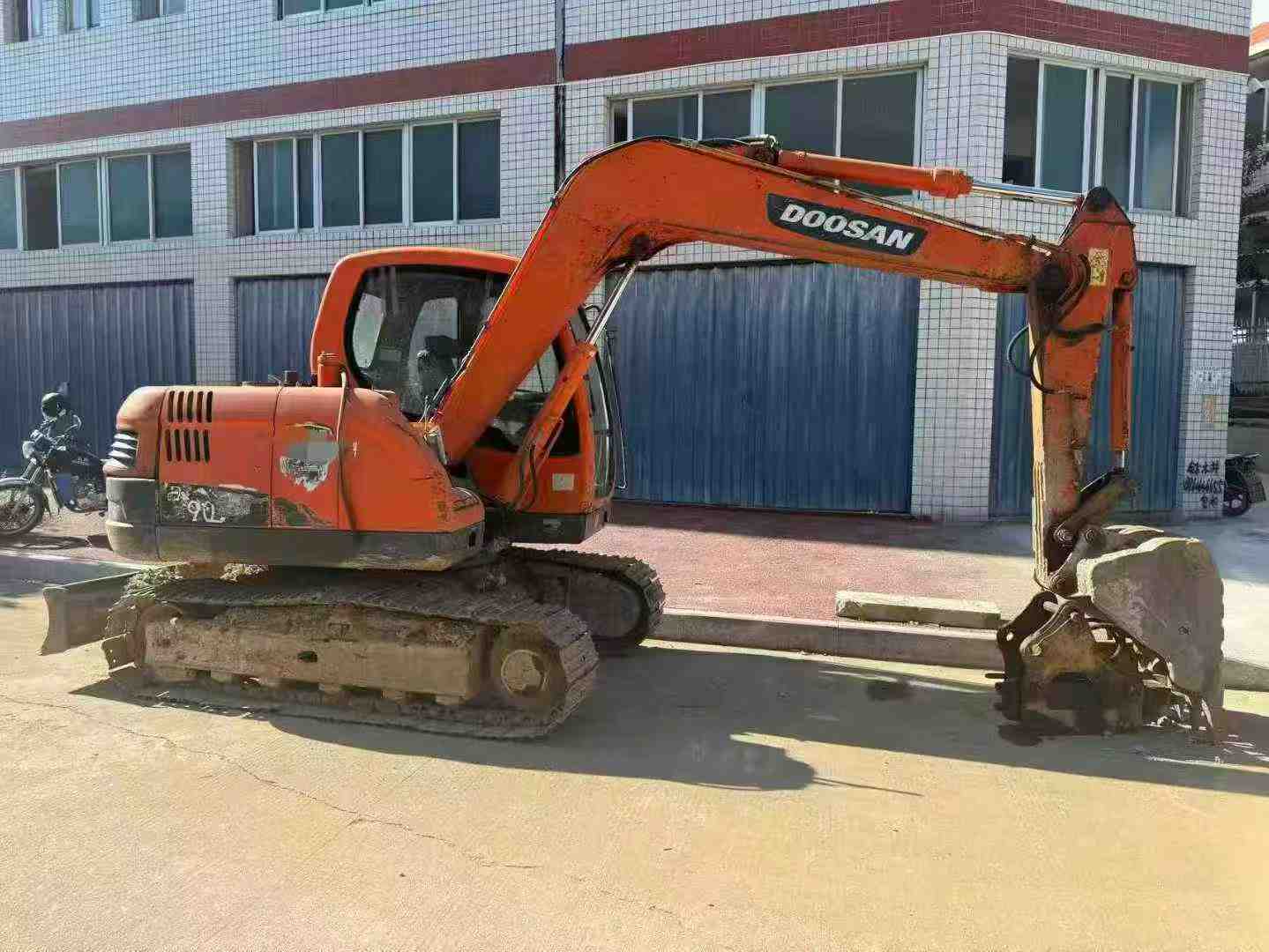 Used Doosan DX75 Excavator 2016 Model / 2