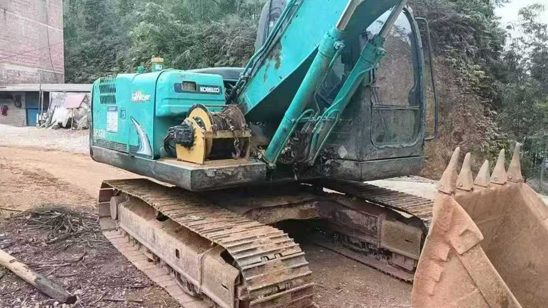 Used Kobelco SK130-8 Excavator 2016 Model / 4