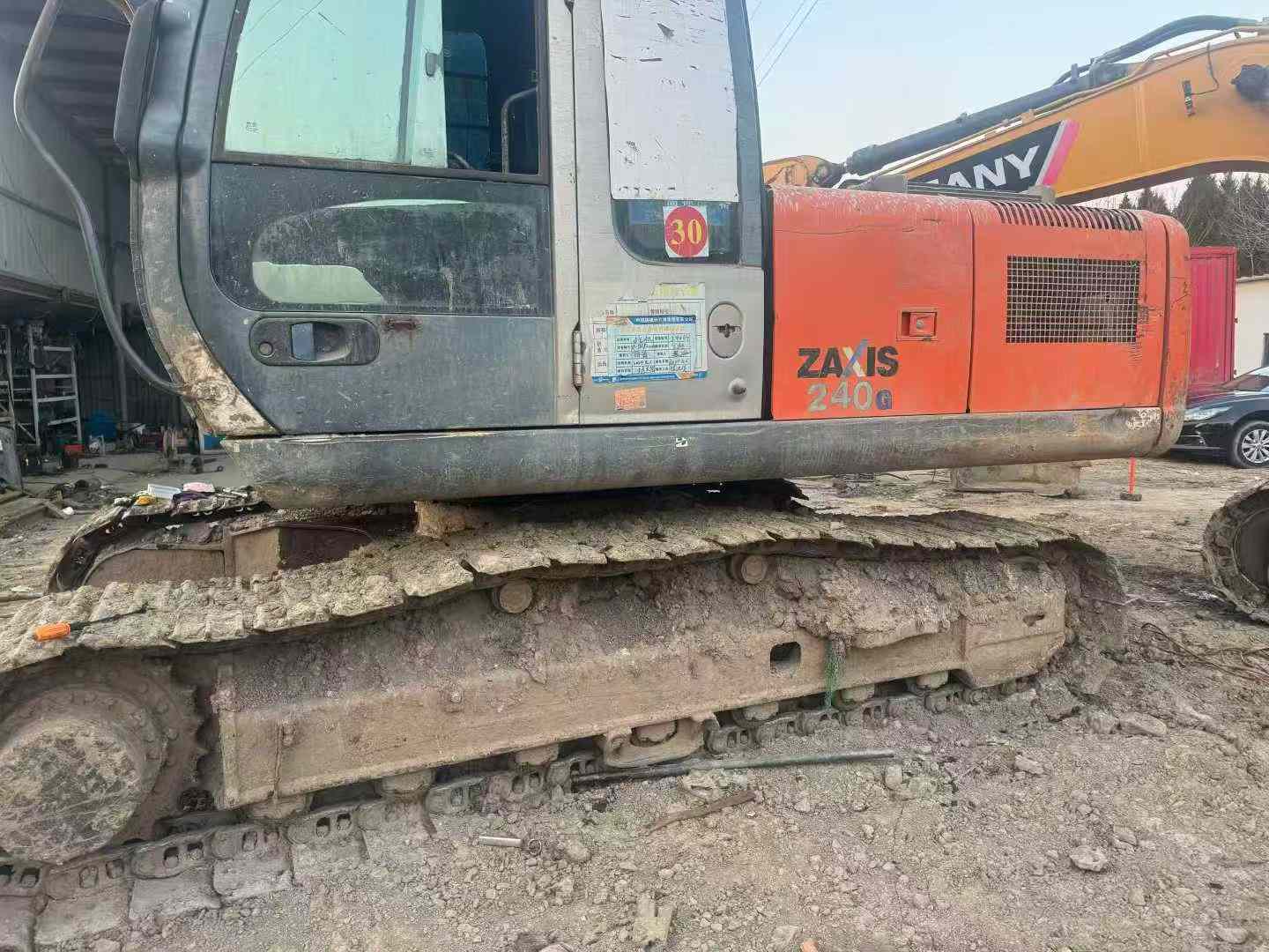 Used Hitachi ZX200-3G Excavator 2016 Model / 6