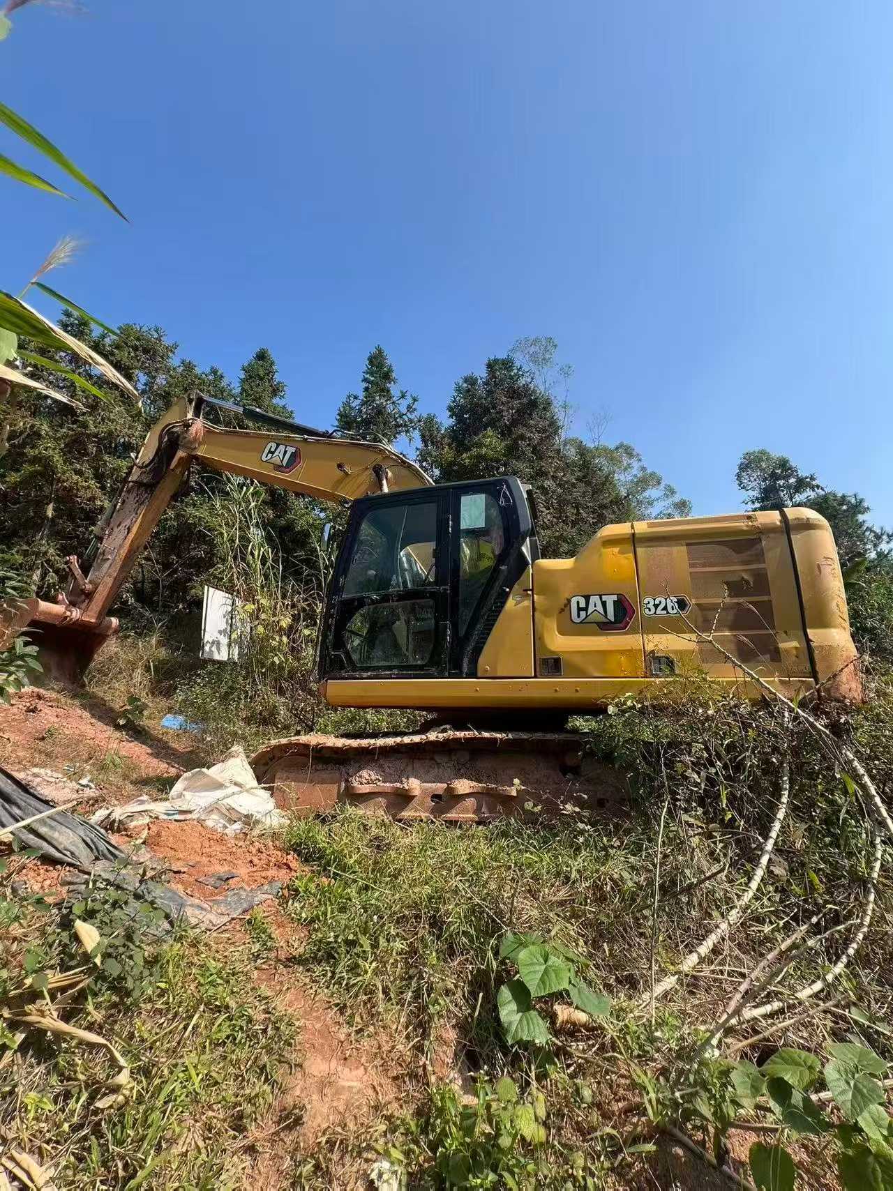 Used Caterpillar 320GC Excavator 2020 Model / 8