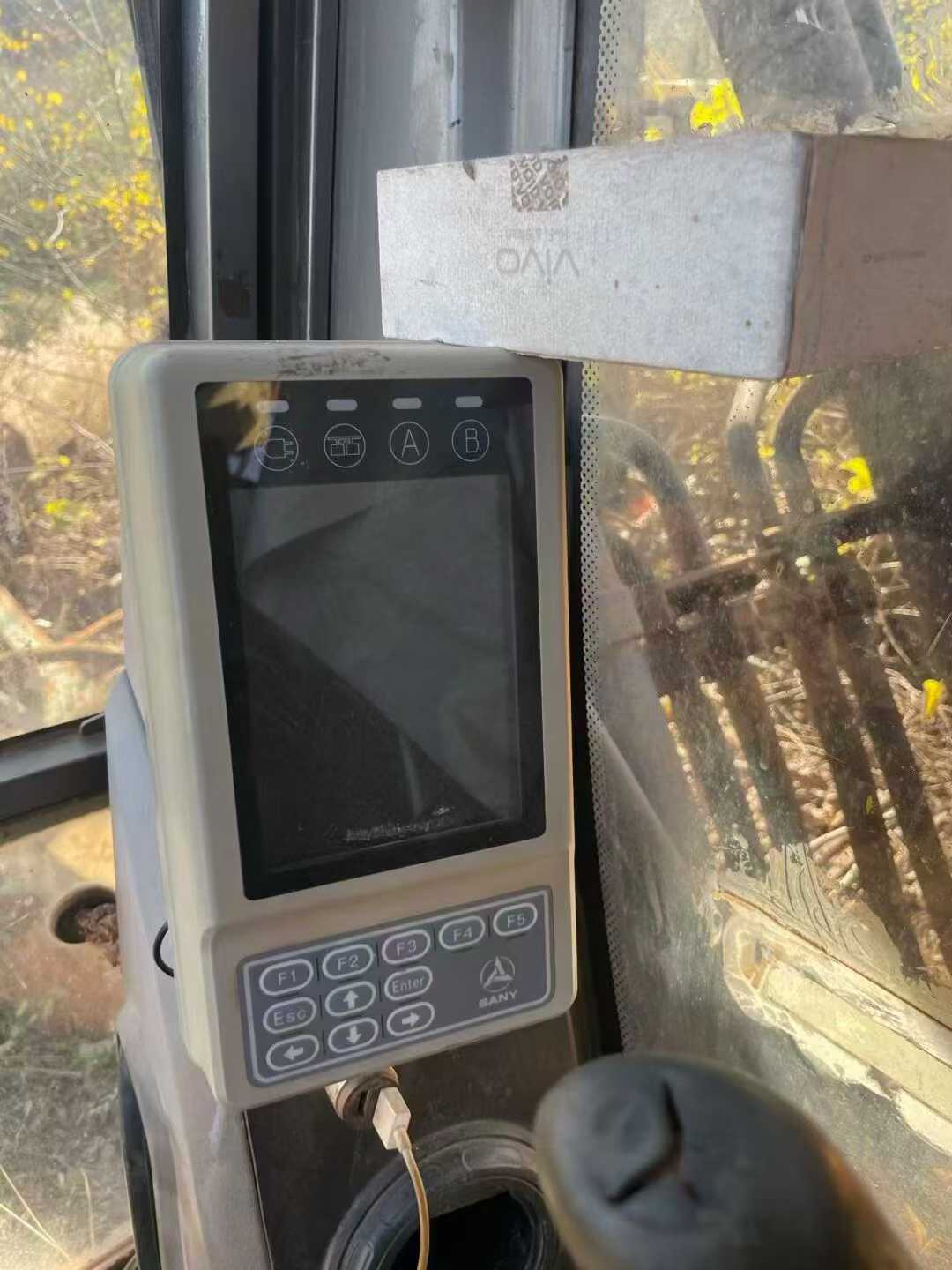 Used Sany SY365LC-8 Excavator 2012 Model / 4