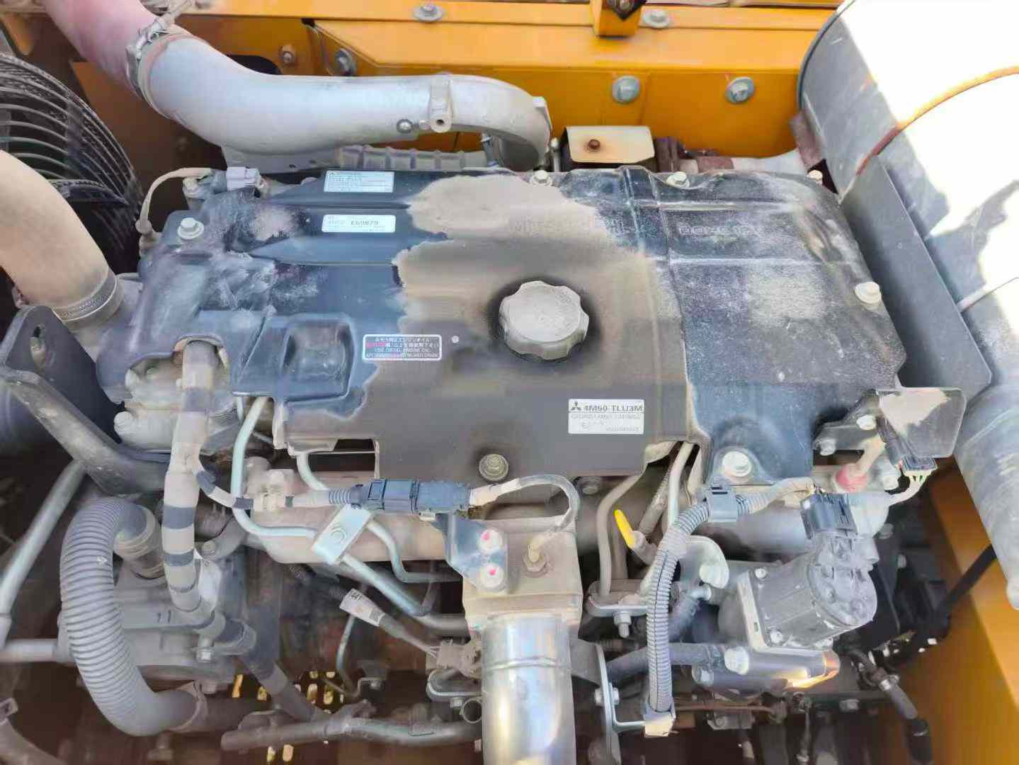 Used Sany SY200H Excavator 2022 Model / 5