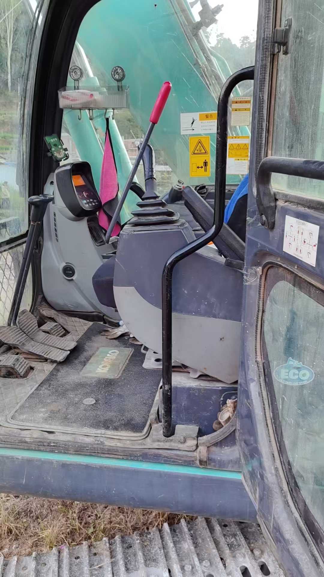 Used Kobelco SK130 Excavator 2012 Model / 2