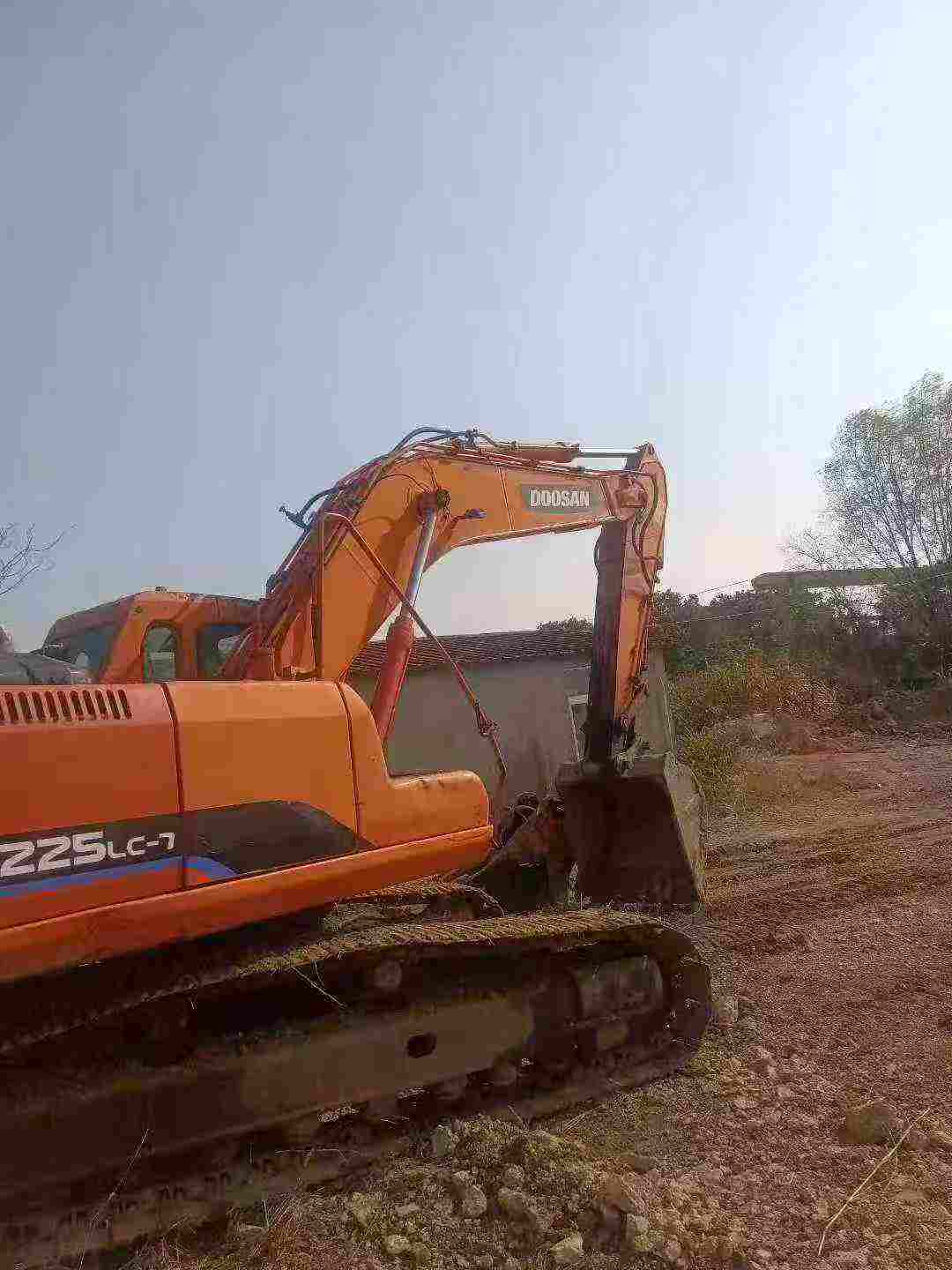 Used Doosan DH220-7 Excavator 2010 Model / 5