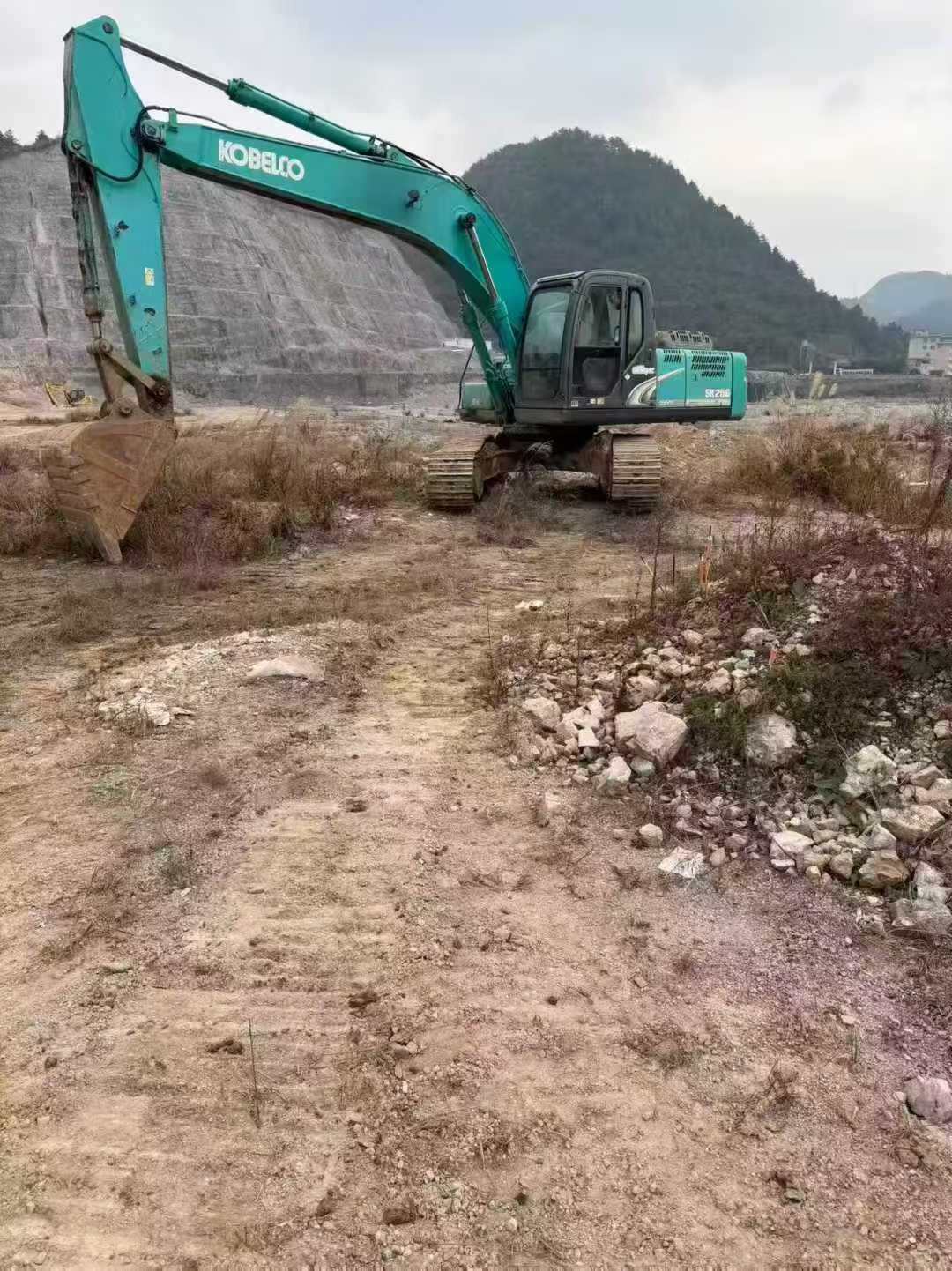 Used Kobelco SK250 Excavator 2016 Model / 8