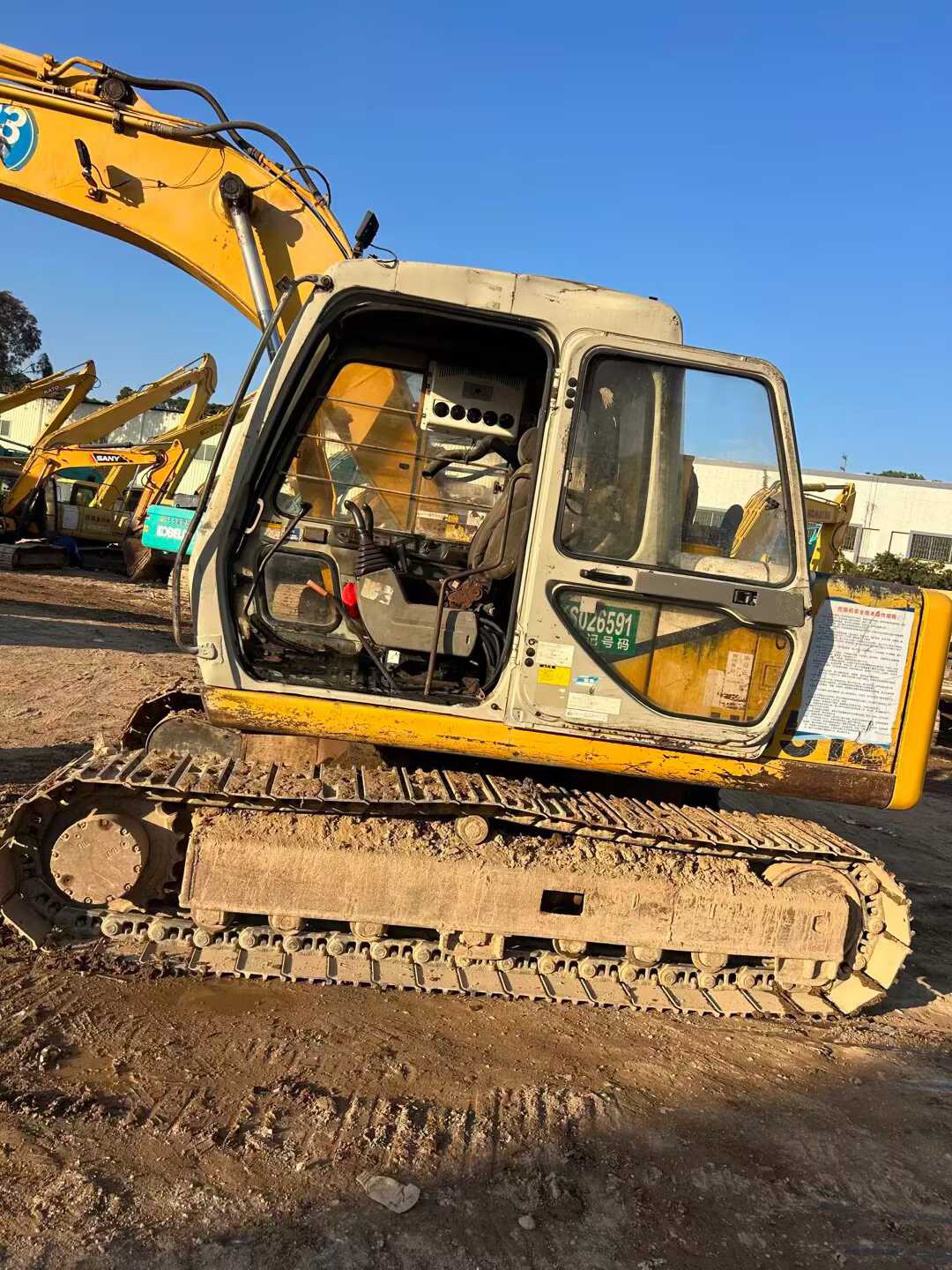 Used Kato HD512 Excavator 2016 Model / 9