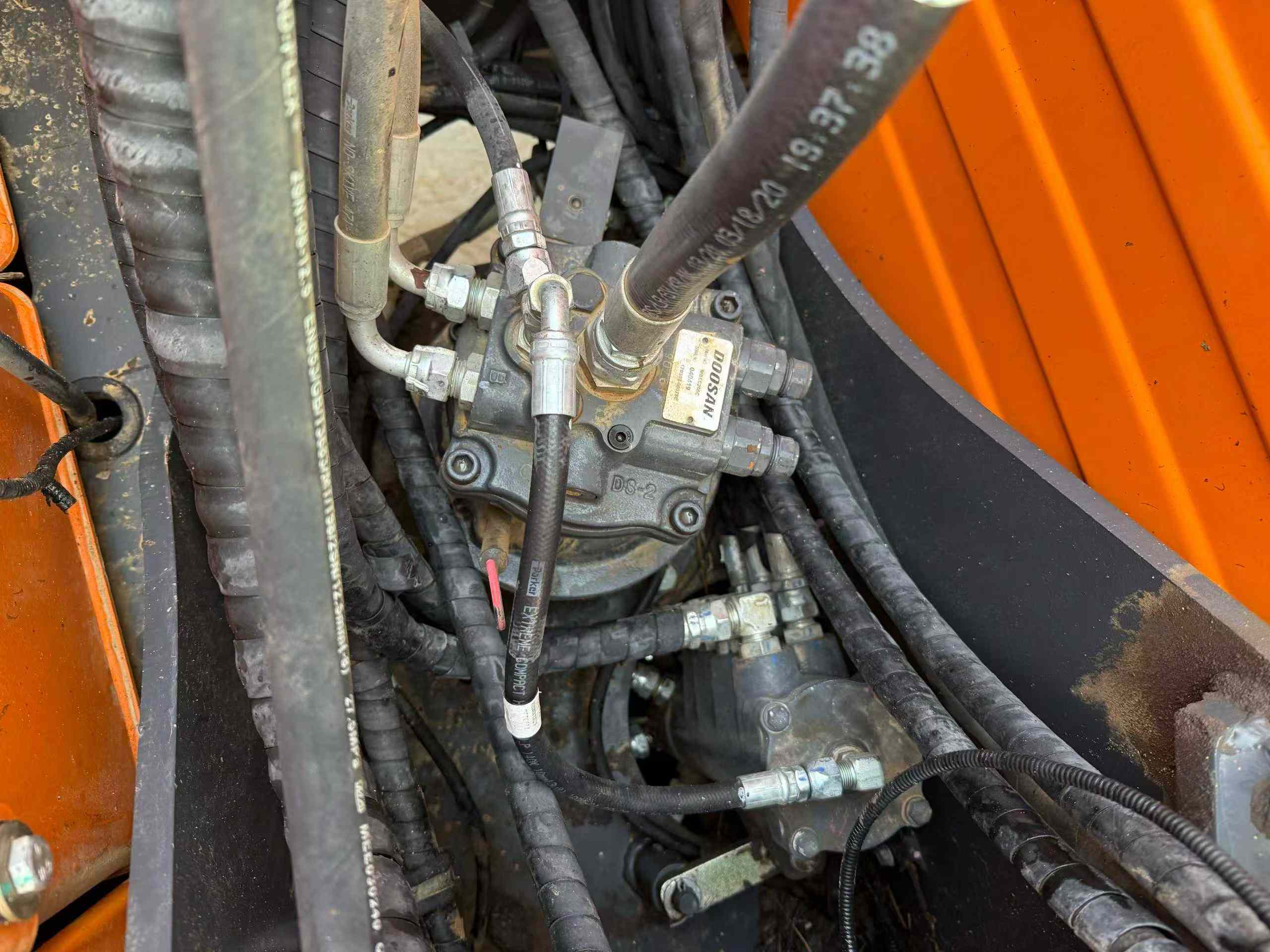 Used Doosan DX75 Excavator 2020 Model / 7