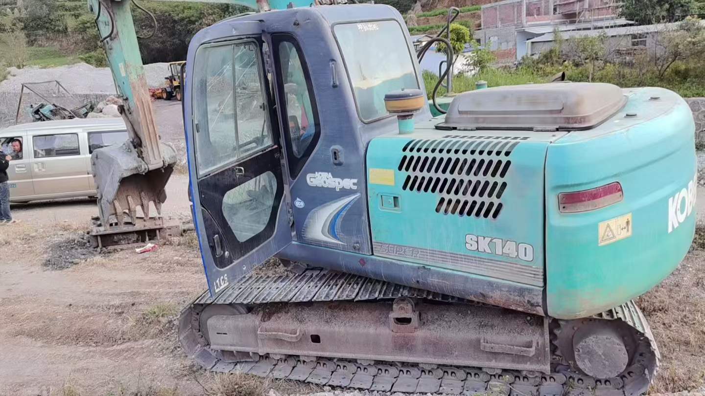 Used Kobelco SK130 Excavator 2012 Model / 5