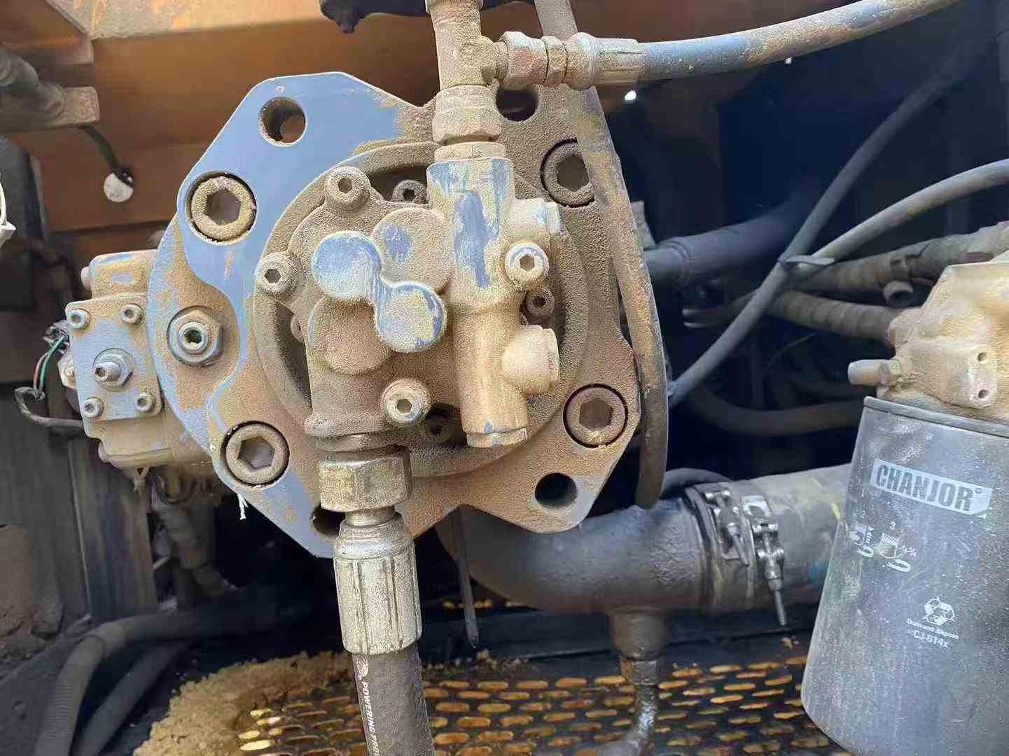 Used Sany SY225H Pro Excavator 2014 Model / 8