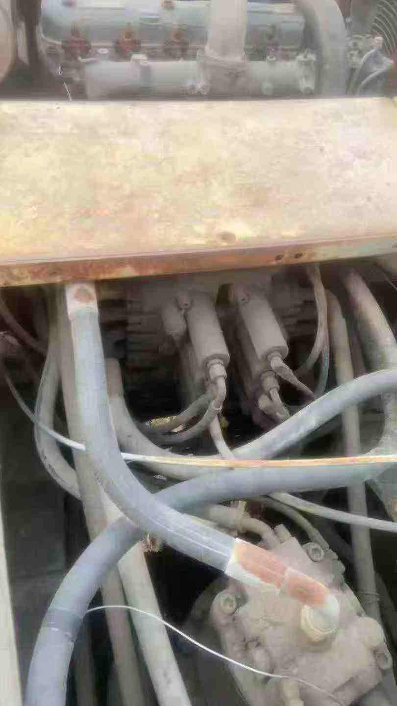 Used Sumitomo SH200A2 Excavator 2016 Model / 5